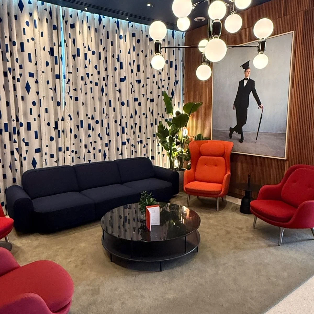 artotel-battersea-lobby-lounge.jpg