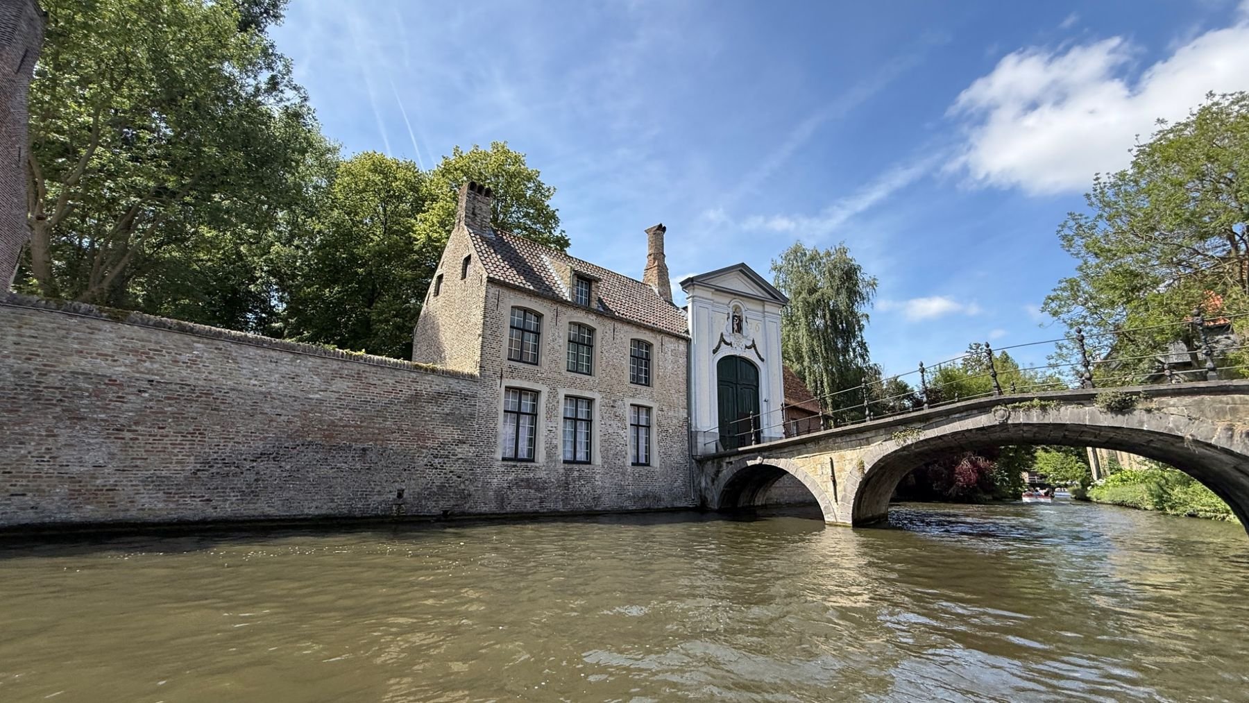 bruges-canal-bridge.jpg