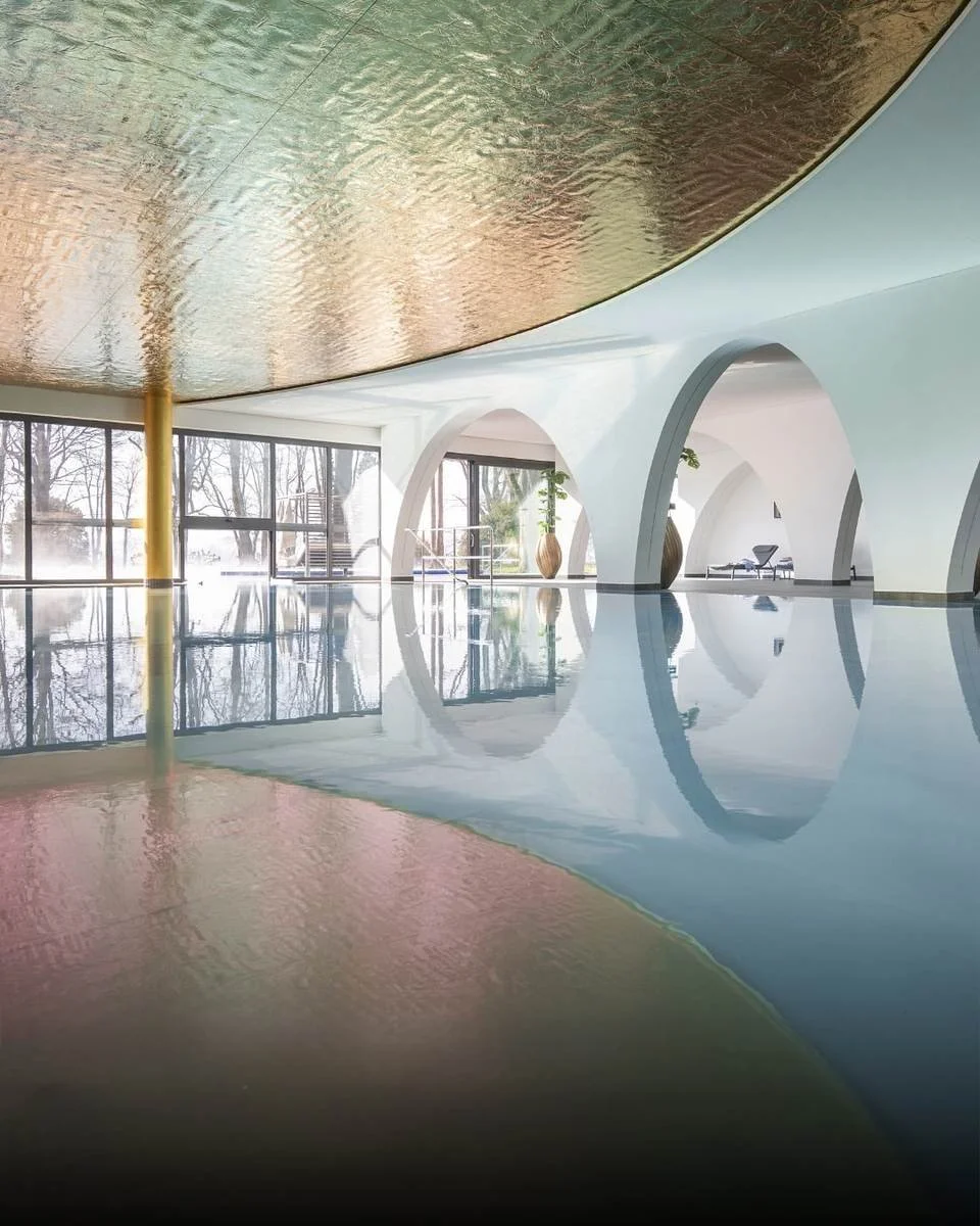 buff-medical-resort-indoor-pool-spa-konstanz.jpg