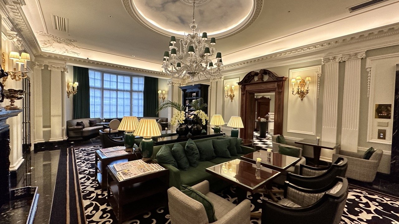 Savoy London Residents Lounge