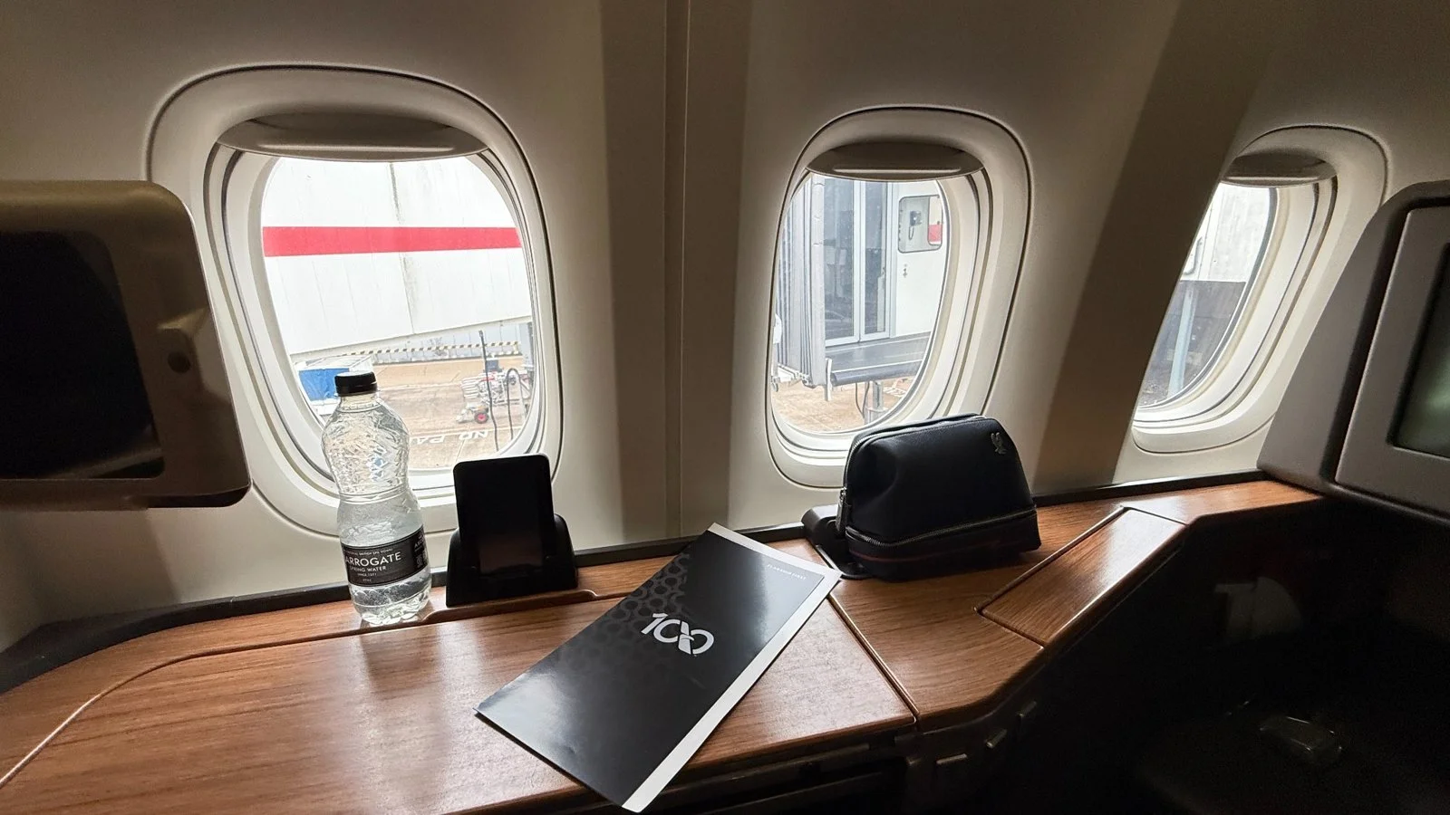 American Airlines Boeing 777-300ER first class cabin seating layout