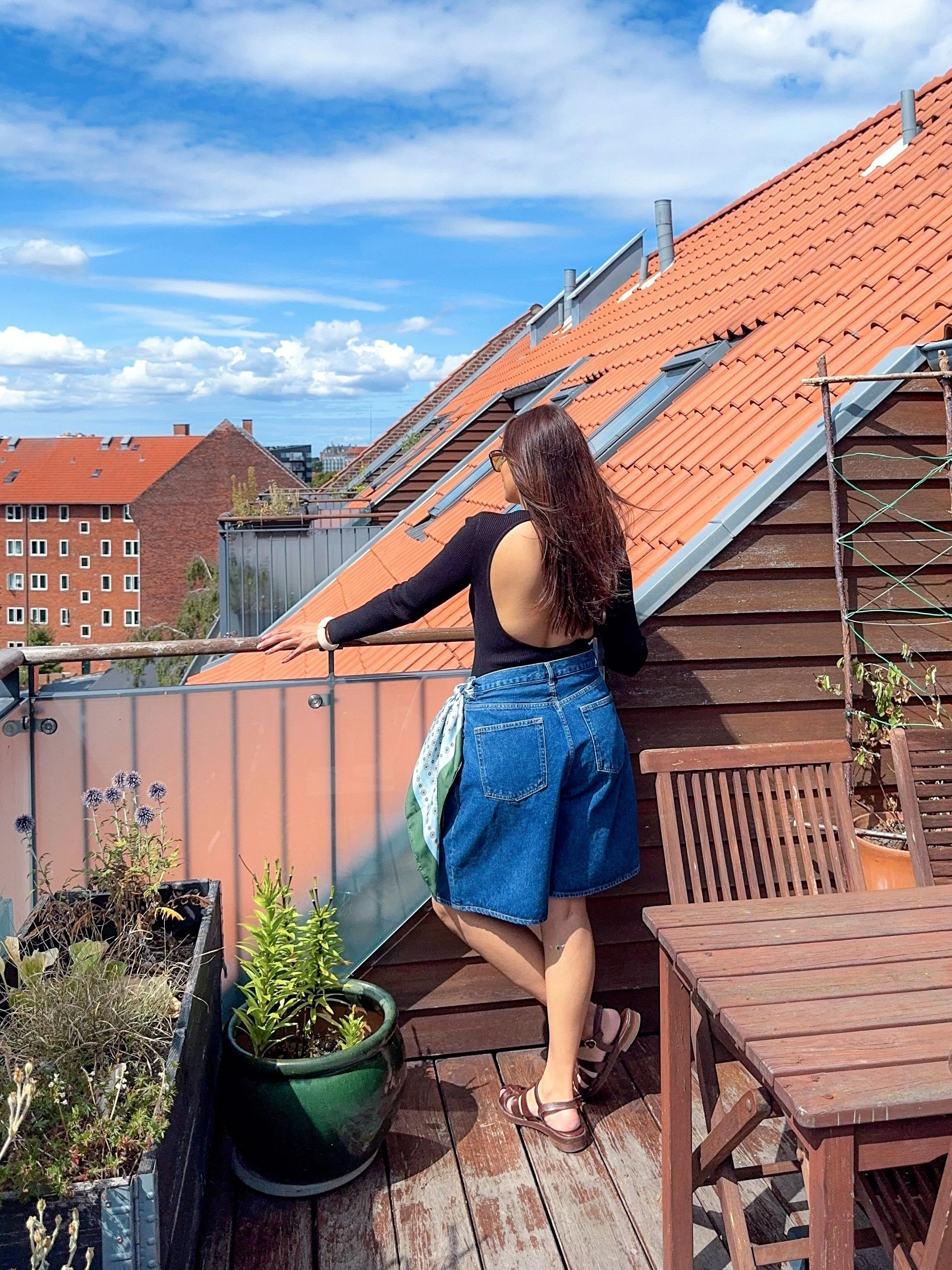 Back from a week in Copenhagen, stayed in the cutest apartment, and came back feeling inspired by Danish design!

My makeshift closet 🌈

Ended up walking everywhere, but it was fun watching the locals biking in their stylish outfits 

Lived next to 