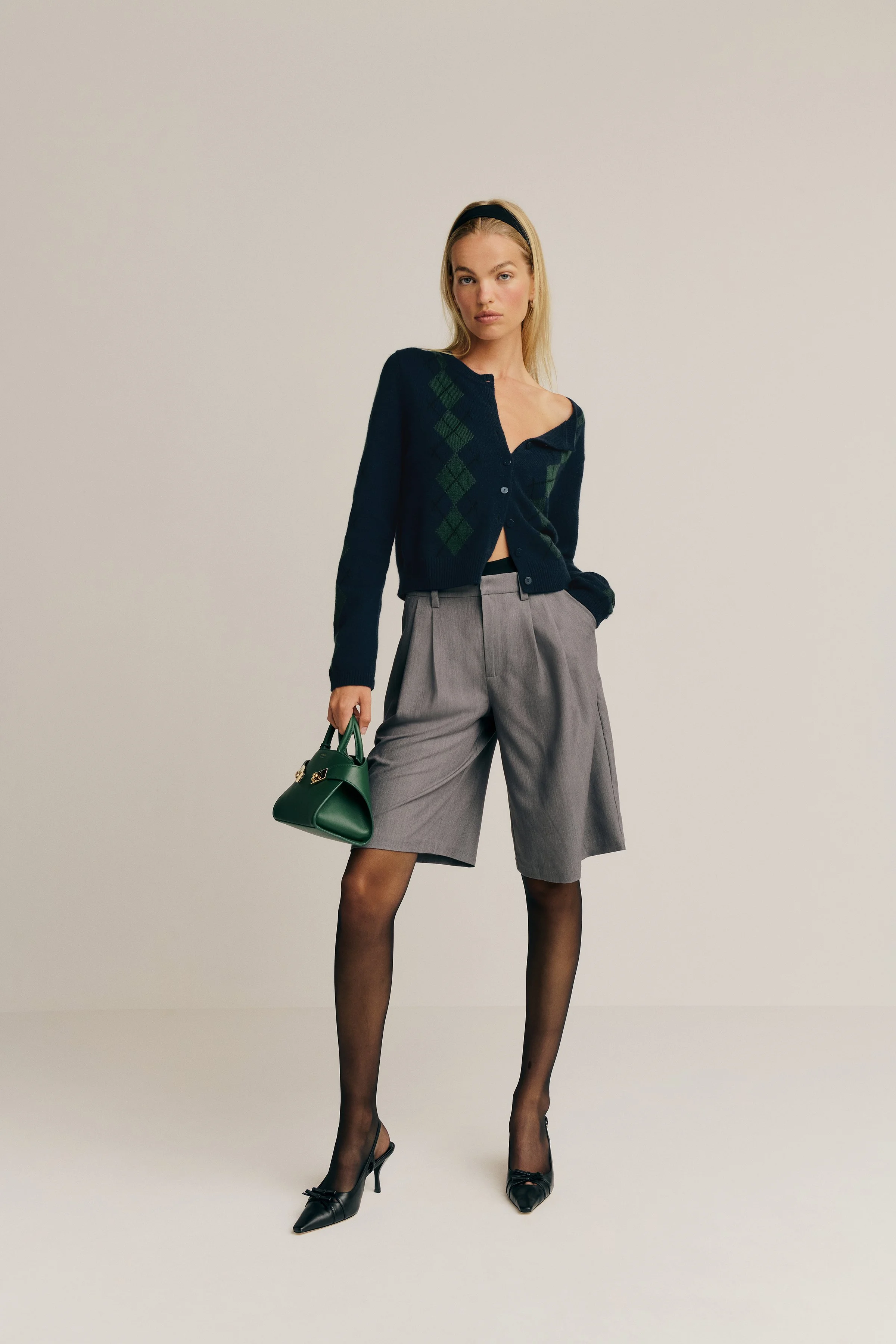 2024_07_30_CLARA_CASHMERE_CREW_CARDIGAN.1312652.NAVY_MULTI_ARGYLE_117.jpg