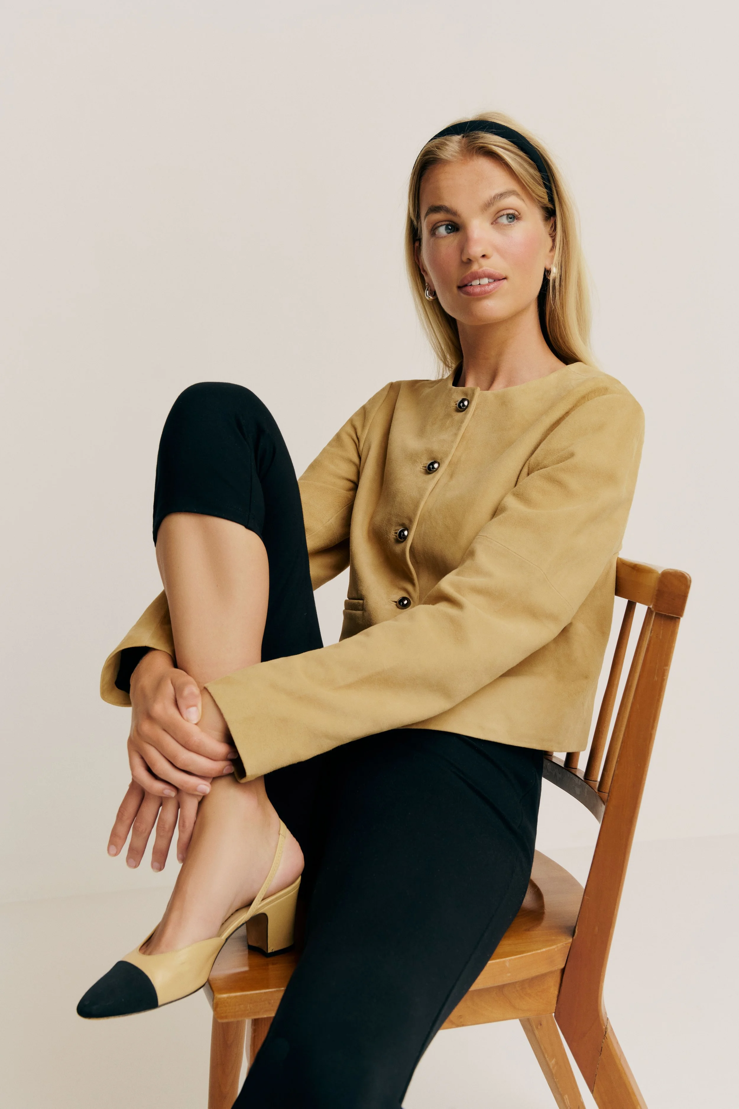 2024_07_30_VEDA_REED_JACKET.1316145.PARMESAN_SUEDE_105 1.jpg