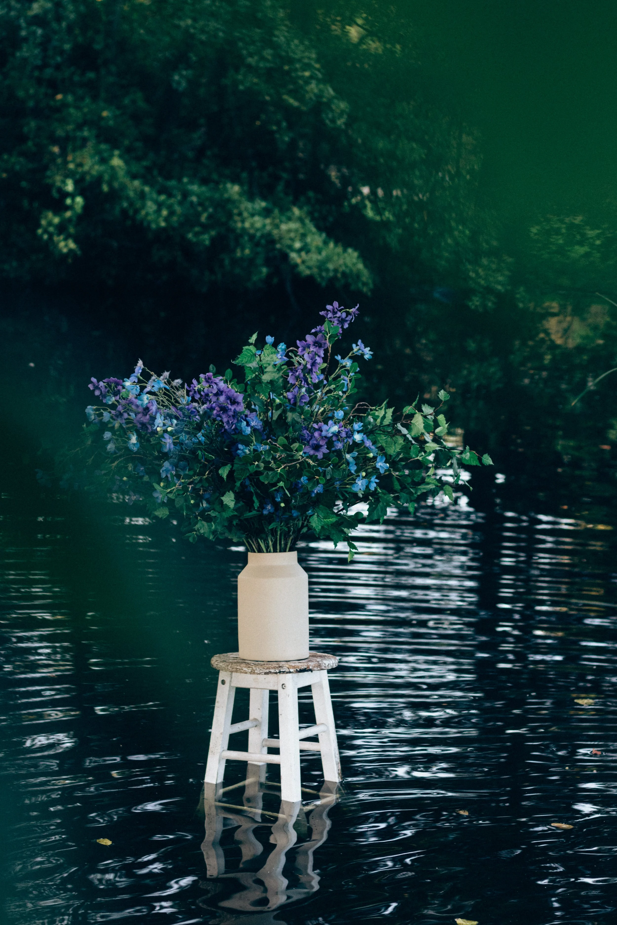 Cicely blue vase water-6908.jpg