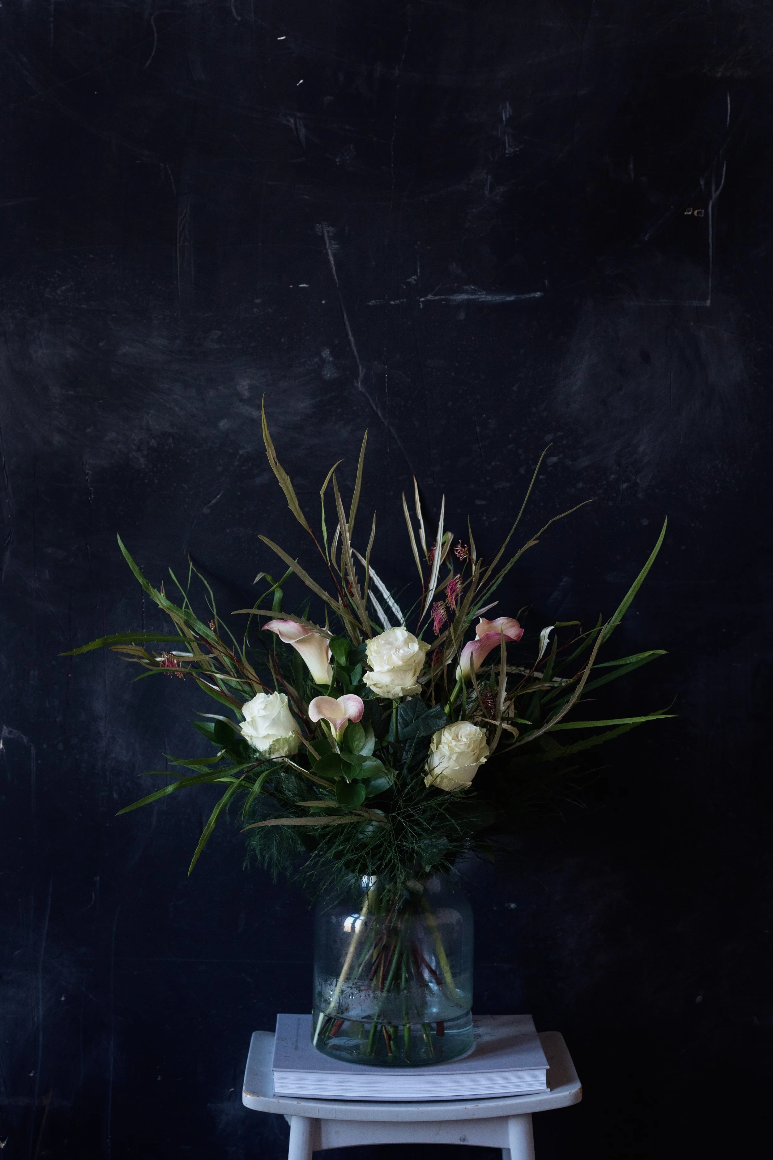 white roses blackheath florist-4239.jpg