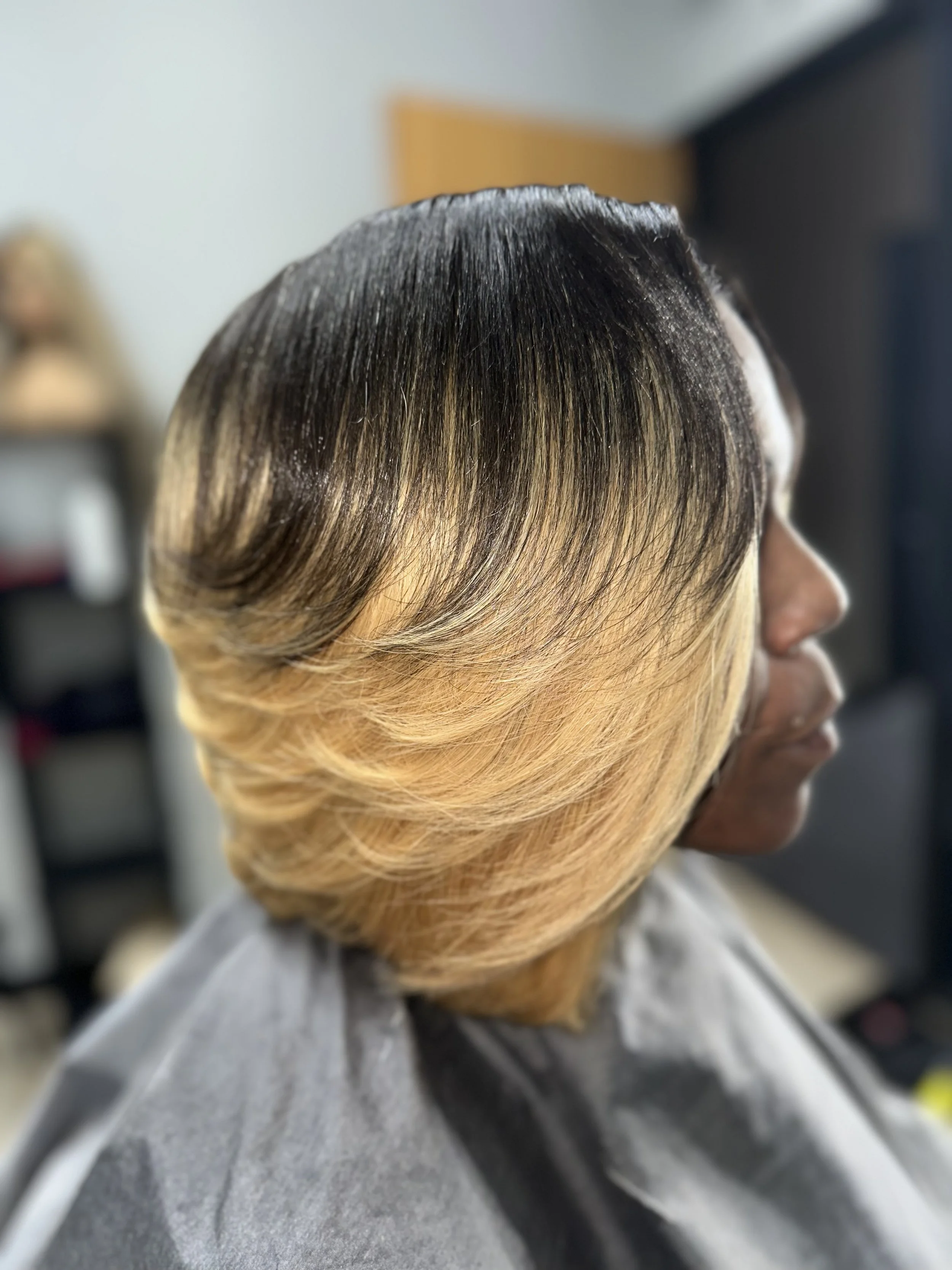 Quickweave feathered bob
