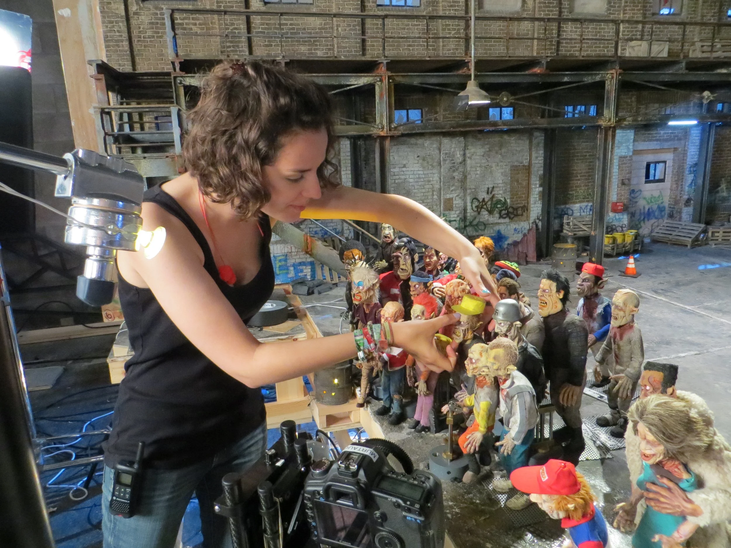 About — Laura Tofarides