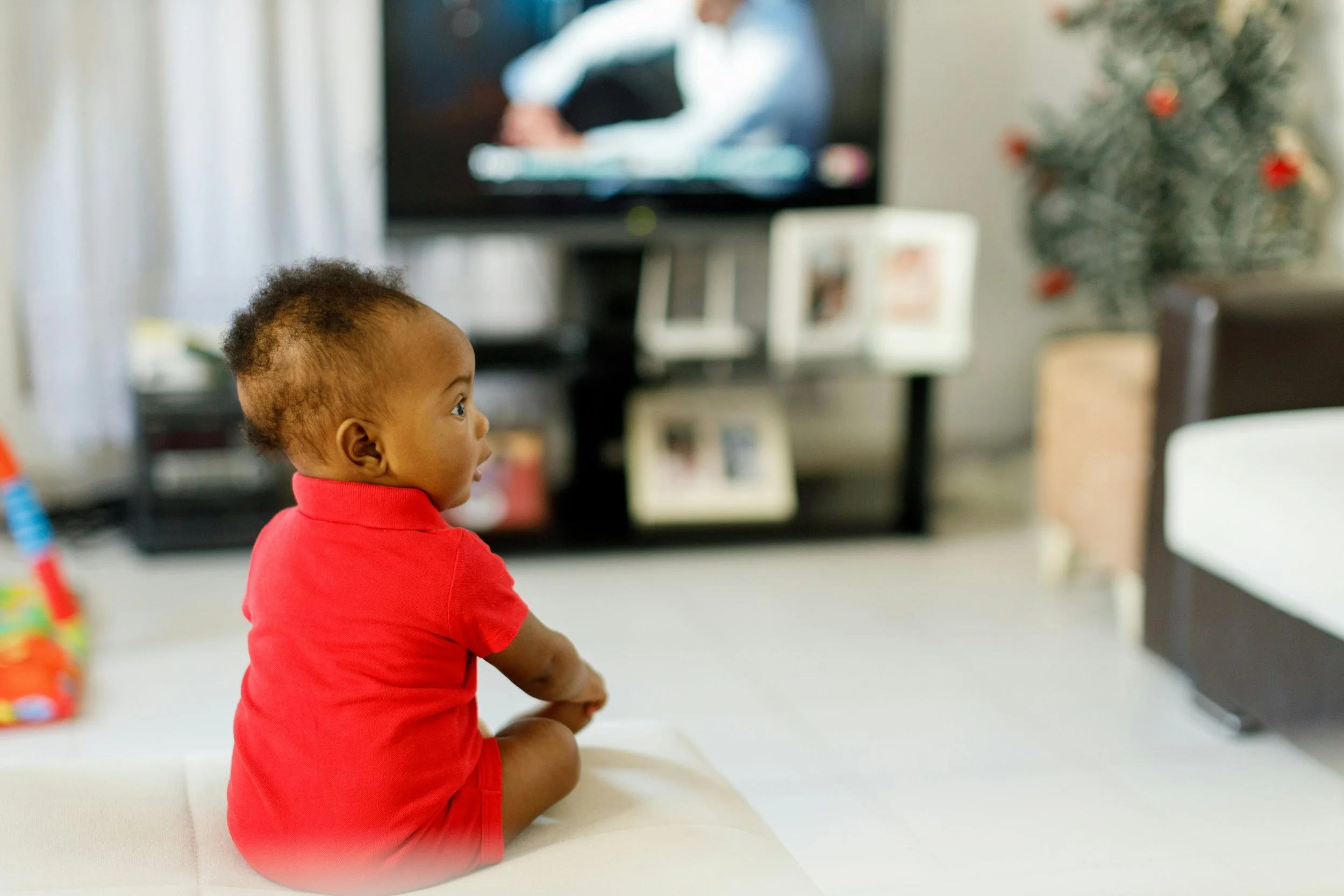 Screen time and young children: How to support speech and language development through interaction