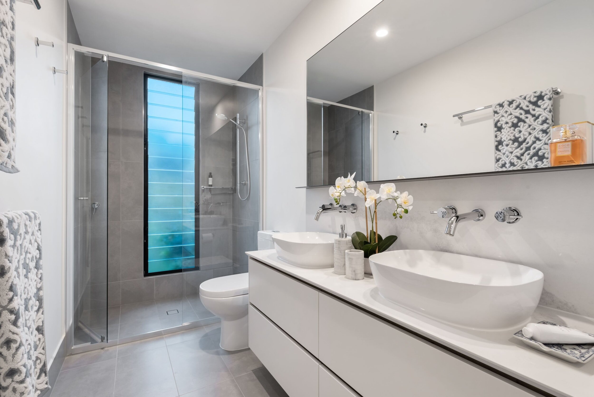 Declutter Your Bathroom - The “Why” and the “How”