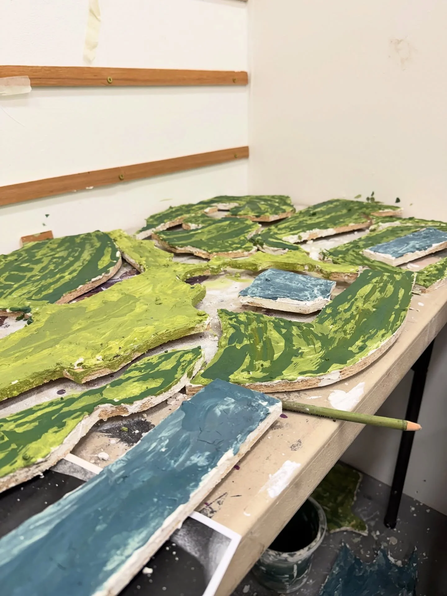 Pigment added and leaving to cure overnight before hanging at Southward Park Galleries tomorrow! Check out @camberwell_painting for more information about the 7-8th Feb exhibition!