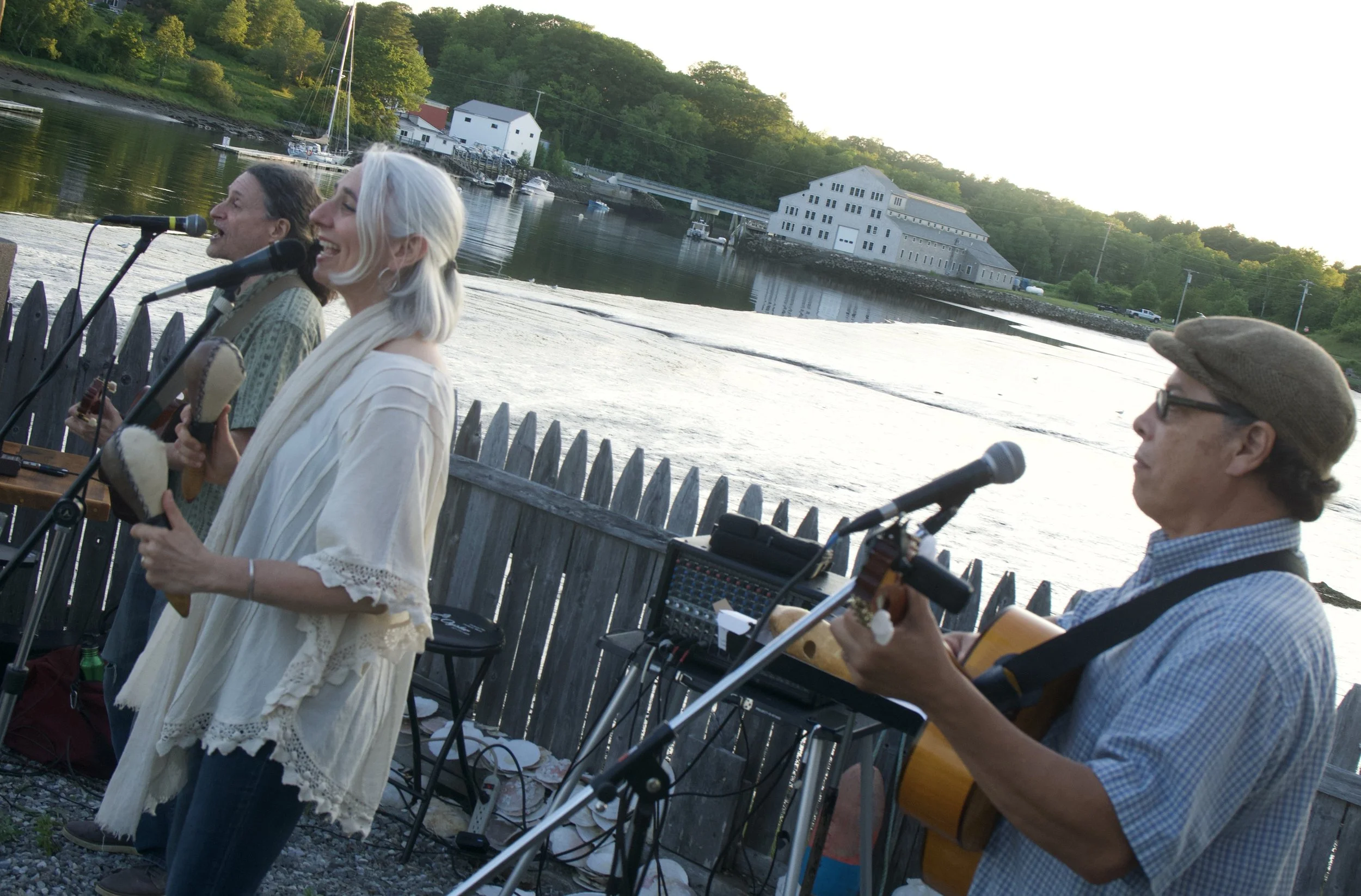 Los Nietos at Schooner Landing