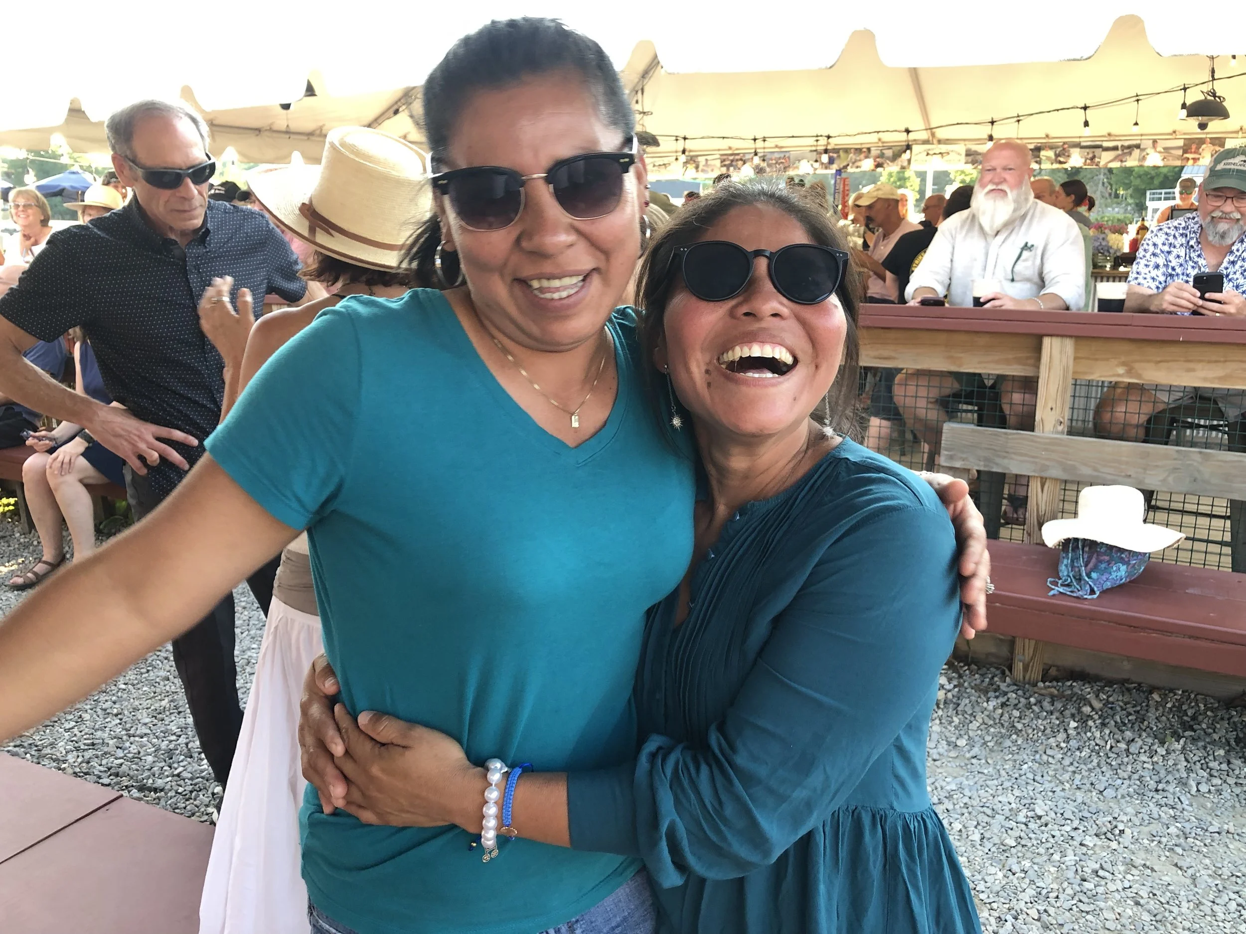 Los Nietos at Schooner Landing