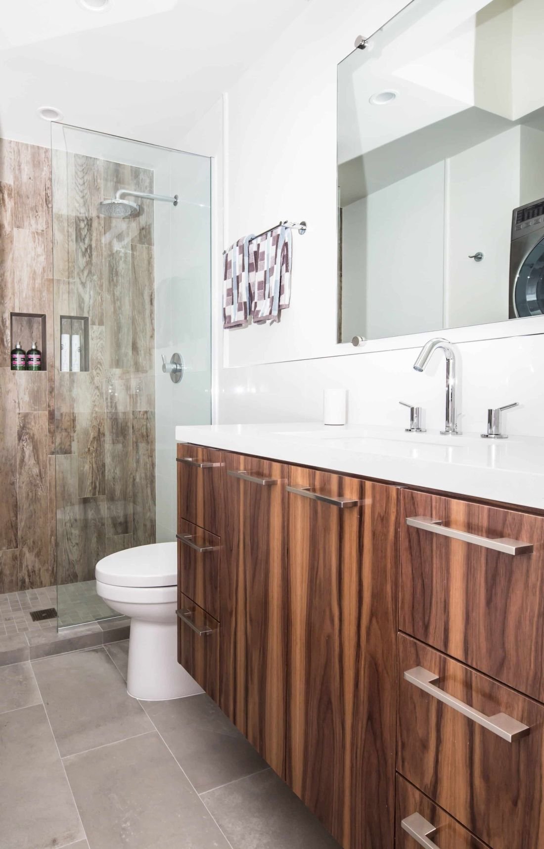 Modern Bathroom Beverly Hills