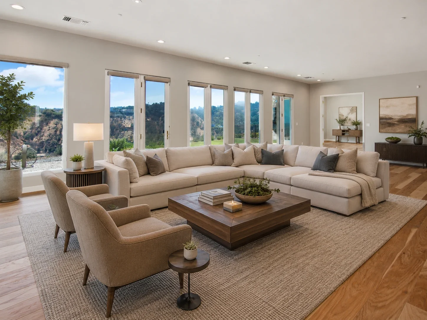 01-living-room-large-sectional-view-optimized.webp