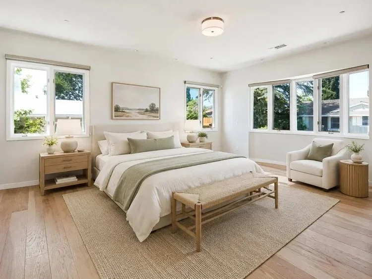 06-primary-bedroom-wide-optimized.webp