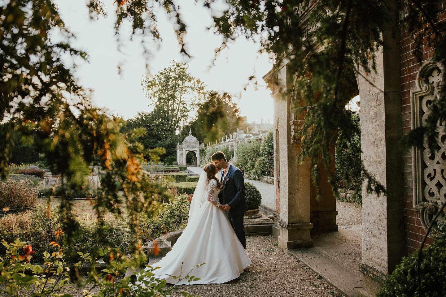 Will &amp; Hollie @westonbirtevents 💒💍 #lewysc_weddings
