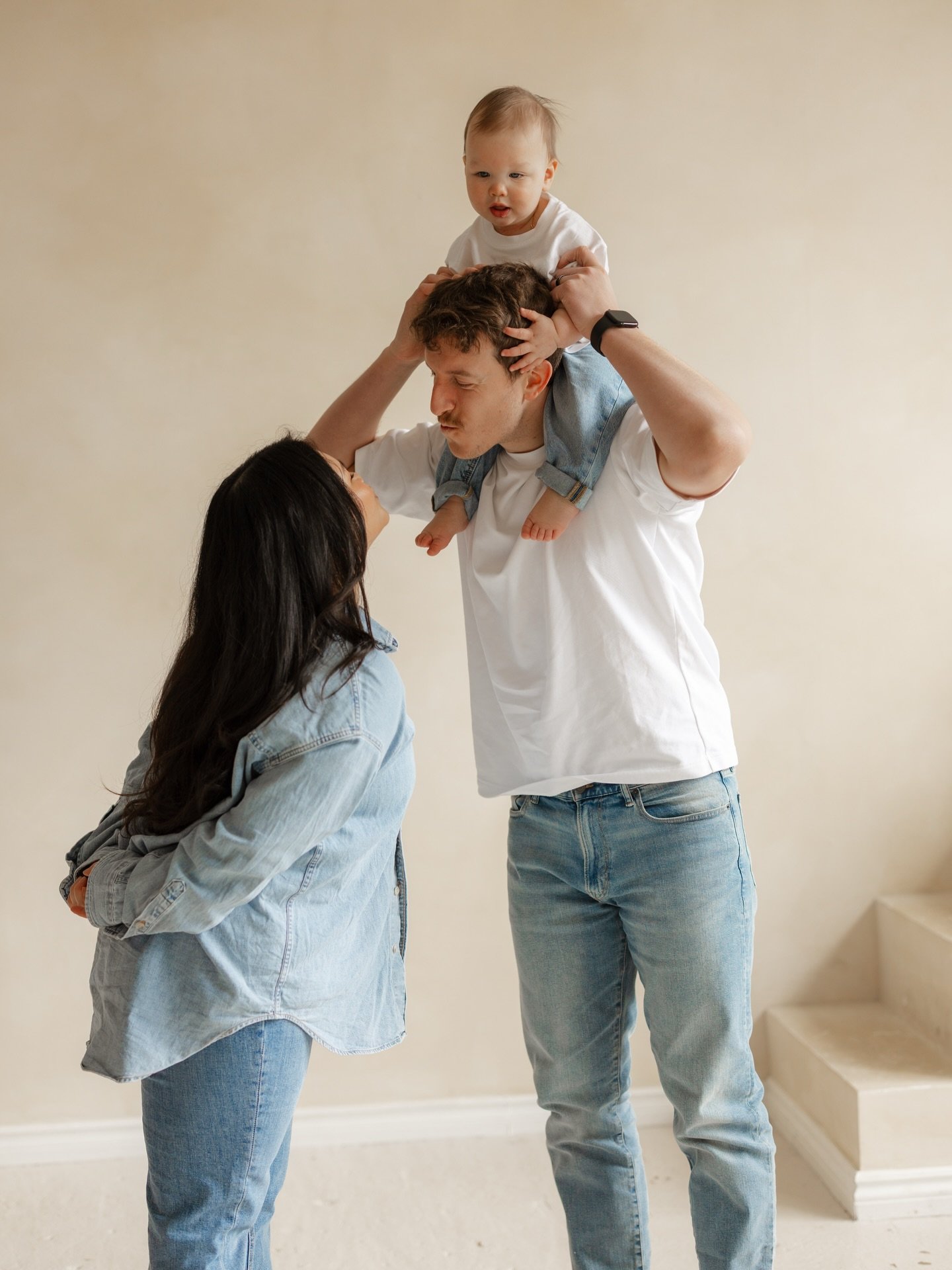 the sweetest fam photos in Casa 🤍

@laurawunderlich.photography