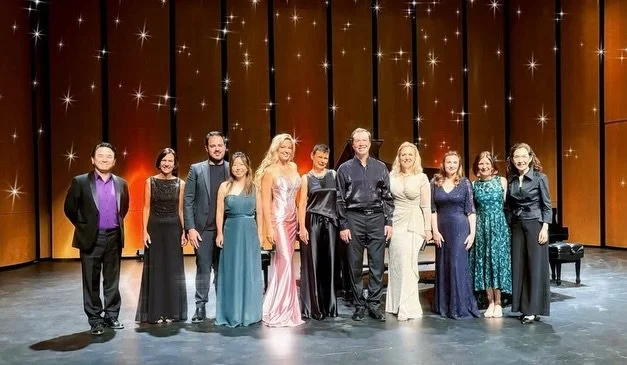 A few snapshots from our faculty concert at Irvine Valley College on December 7. Thank you all for coming! 

#juniorchambermusic #jcm #facultyconcert #ivc