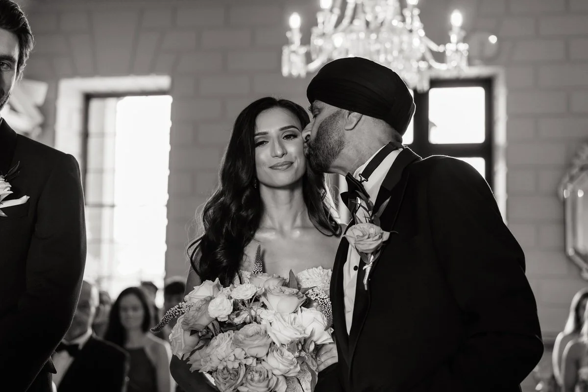 Jasi and Ryan - Davenport House Wedding-31-1.jpg