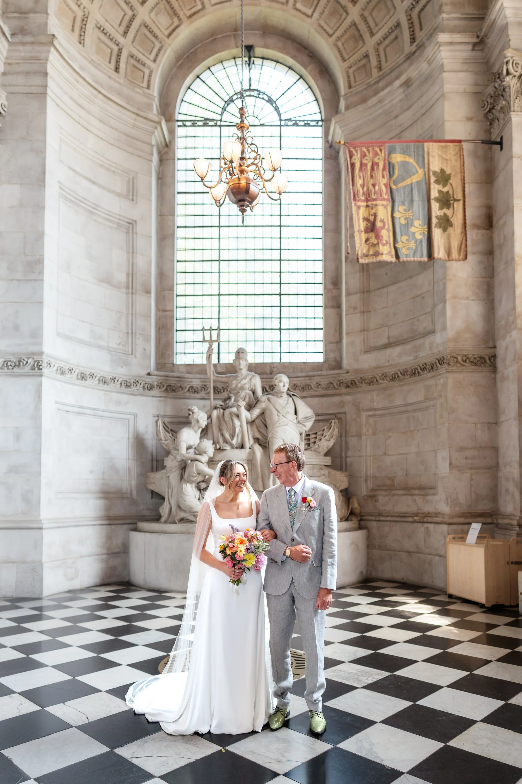 Jaz and Harry - St Pauls Cathedral -20-1.jpg