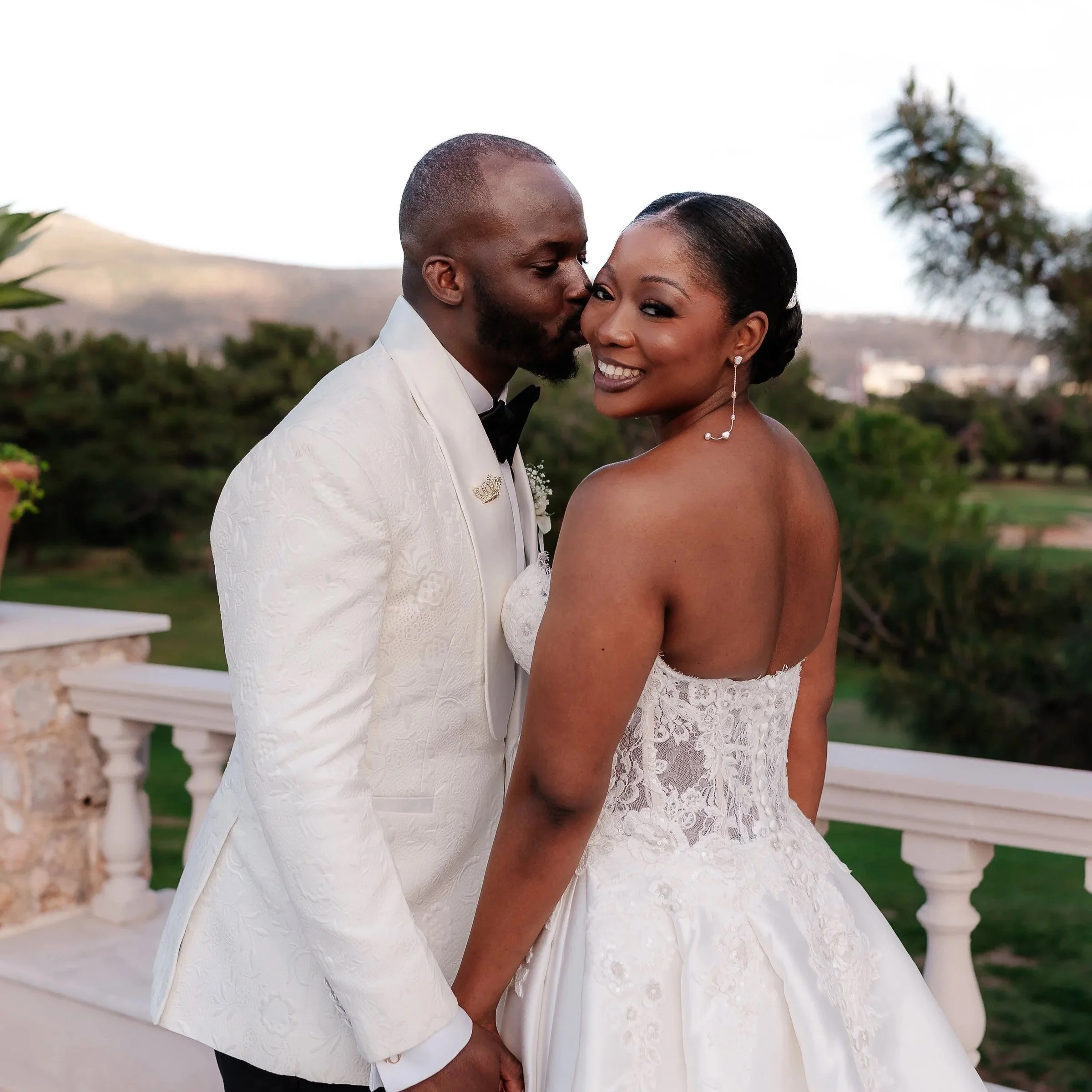 Morin+and+Tobi+-+Destination+Wedding+Greece-17-1.jpg