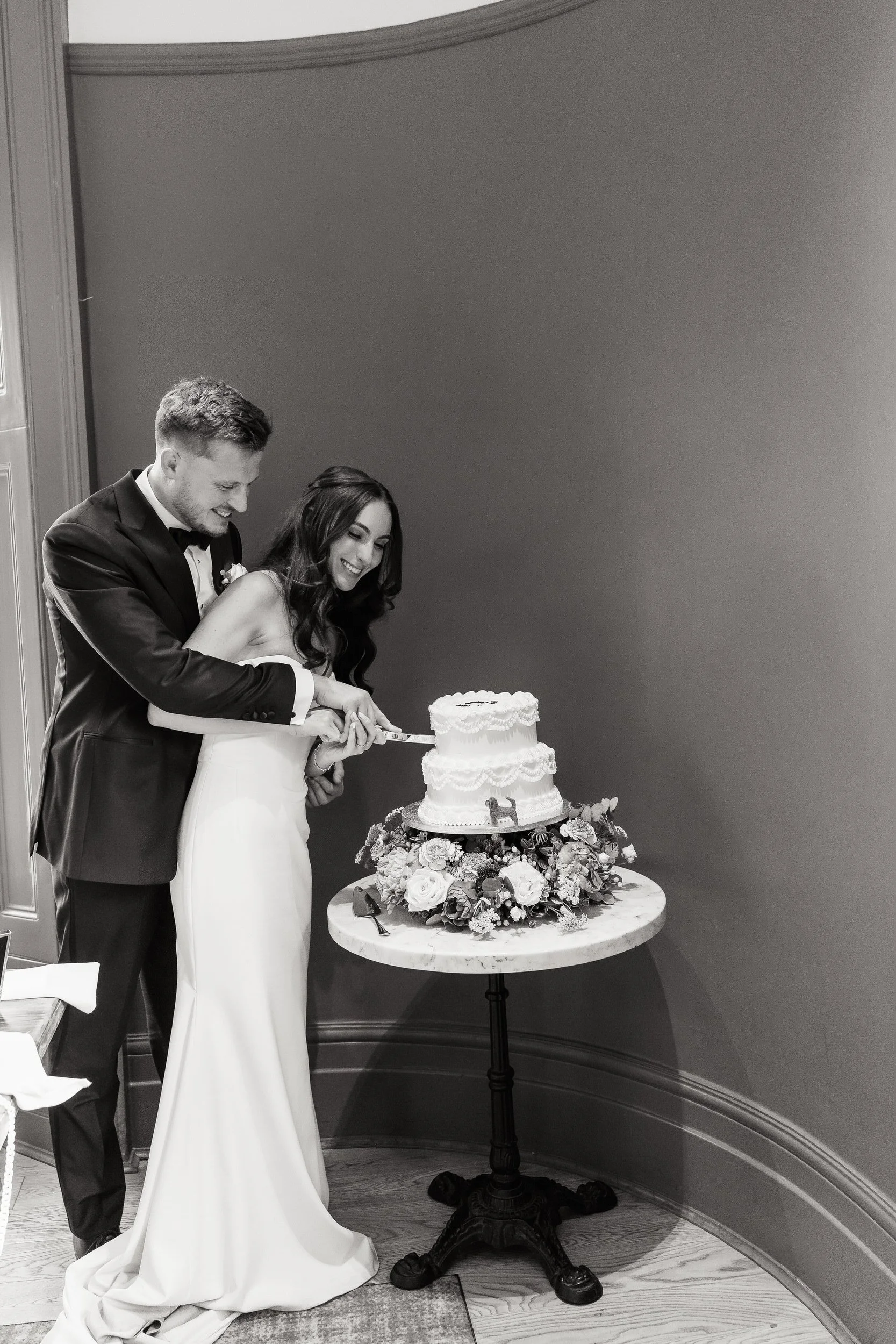 Zoe and Dan - Chelsea Town Hall -407.jpg