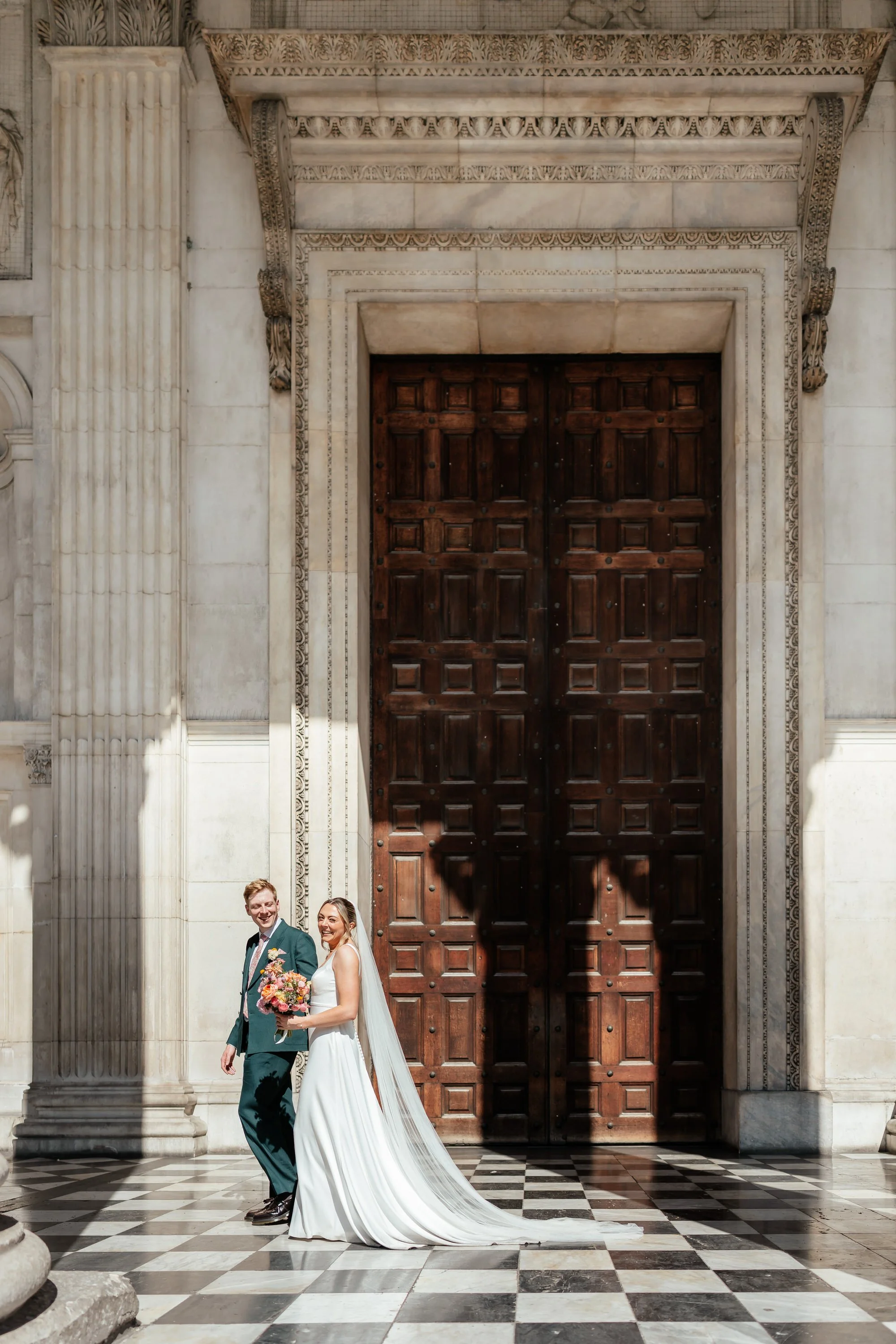 Jaz and Harry - St Pauls Cathedral -46-1.jpg
