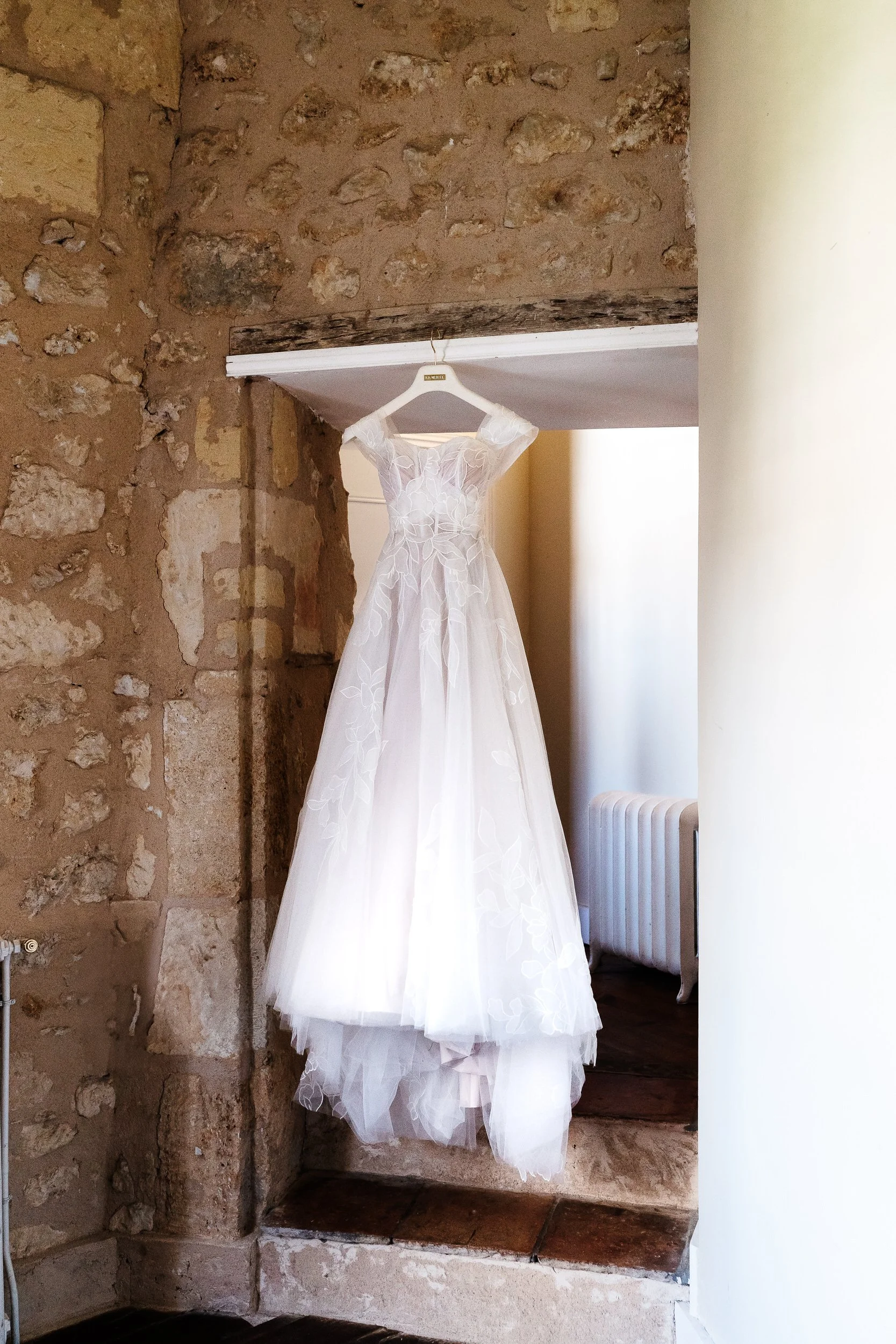 Annie and Remy - Chateau Lagorce-1.jpg