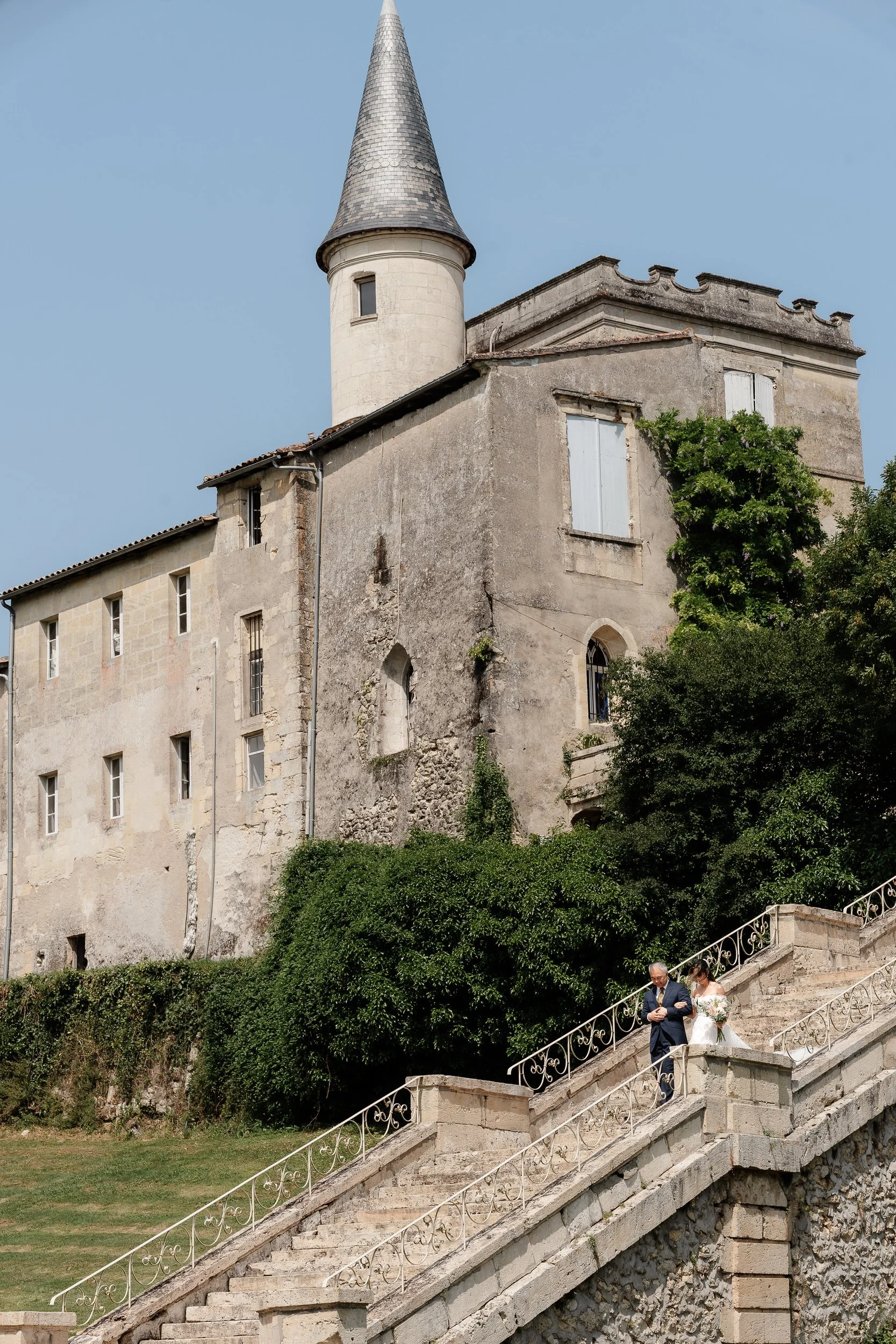 Annie and Remy - Chateau Lagorce Wedding-211.jpg