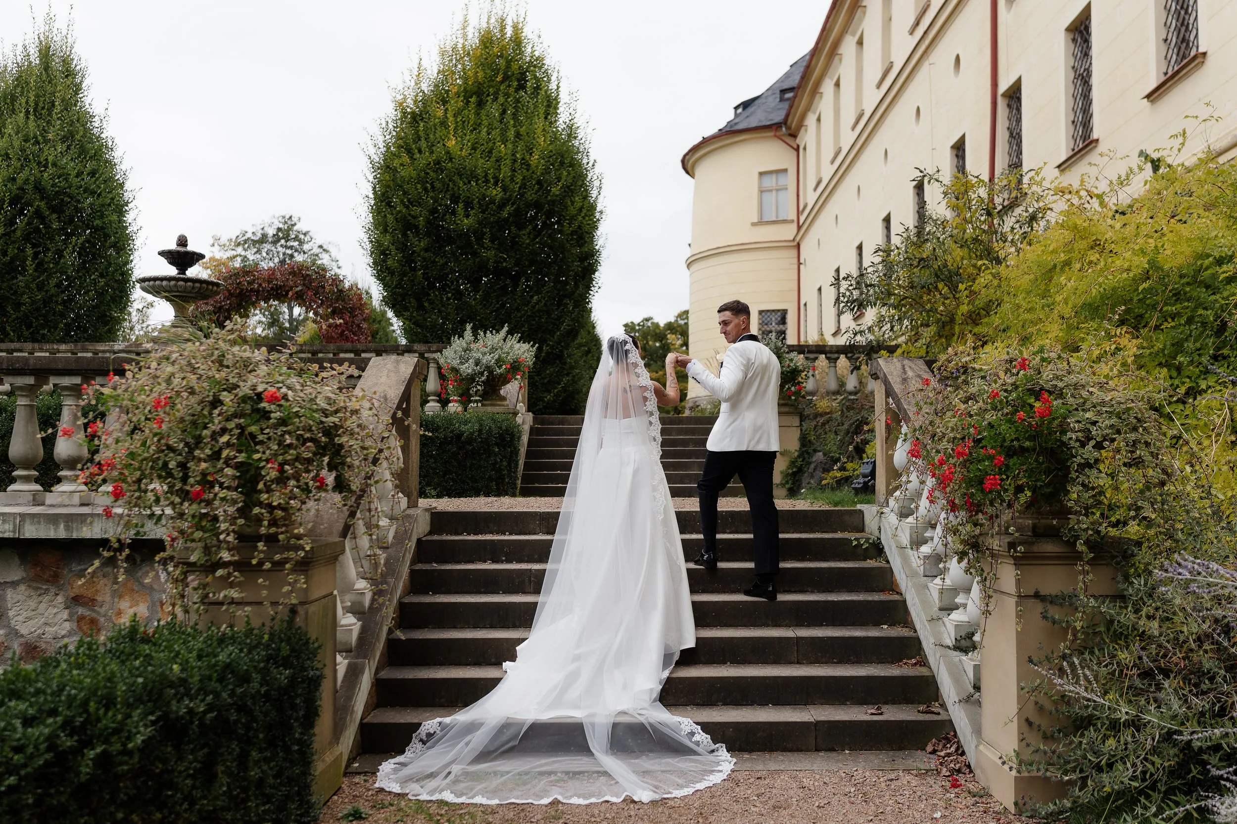 wedding at chateau zbiroh by uk destination wedding photographer