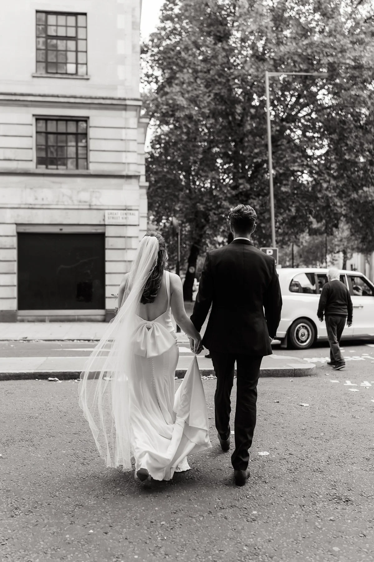 Vicki and Harry - Marylebone Town Hall - Weddings By Emma Olivia-376.jpg