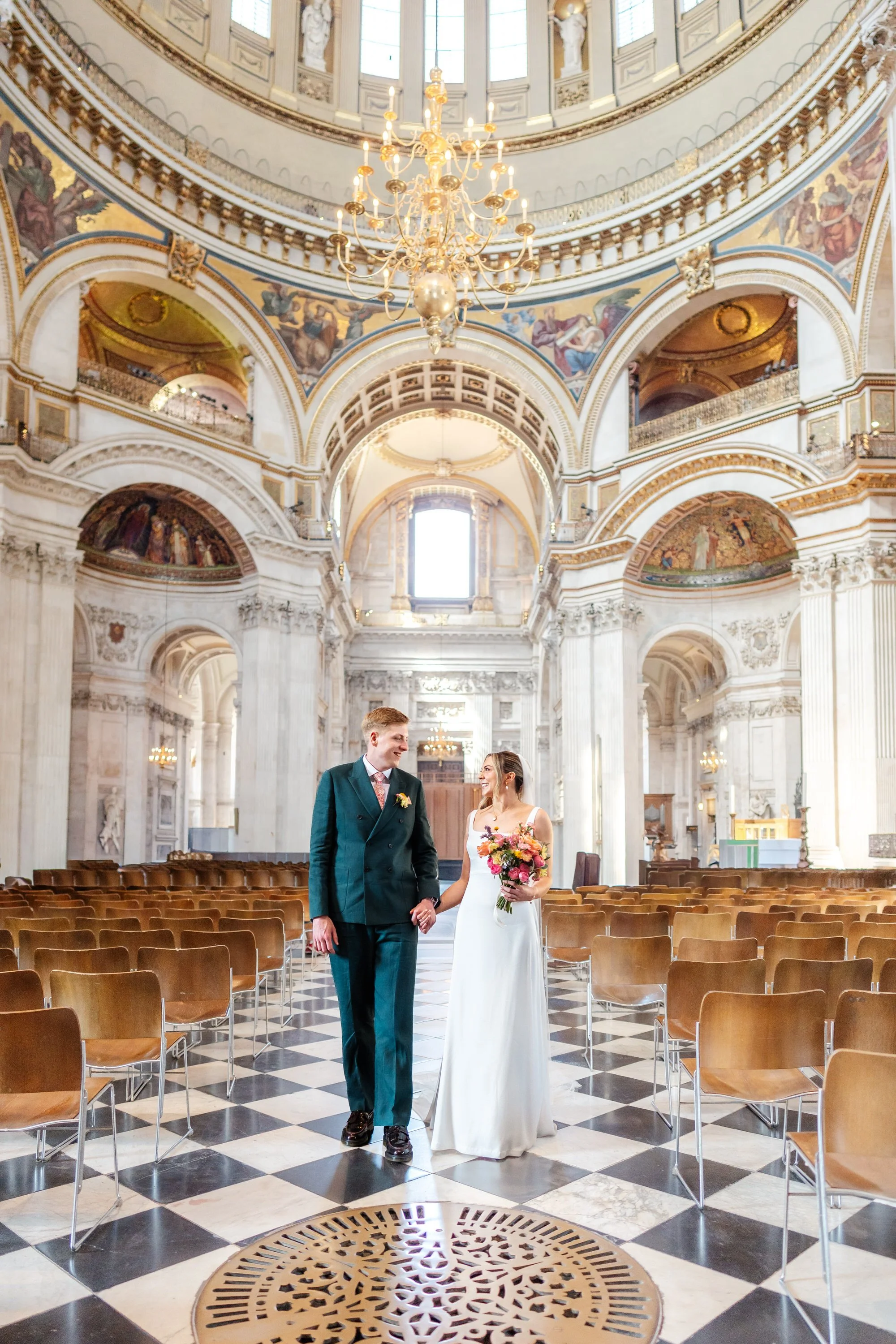 Jaz and Harry - St Pauls Cathedral -30-1.jpg