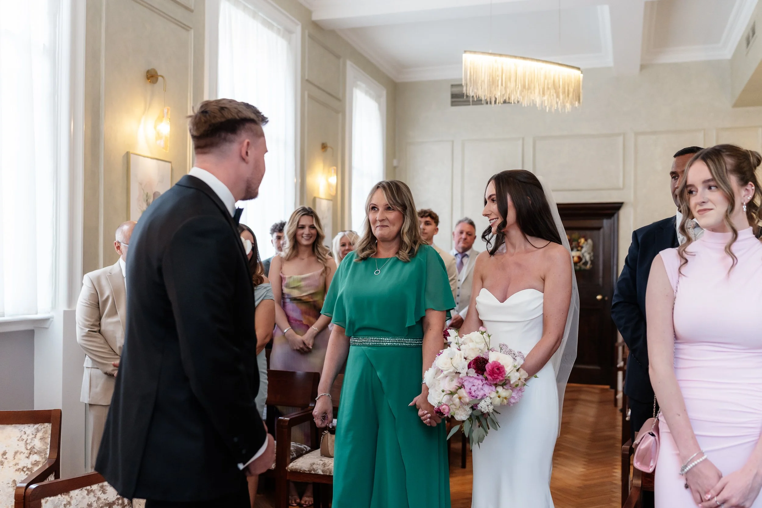 Zoe and Dan - Chelsea Town Hall -98.jpg