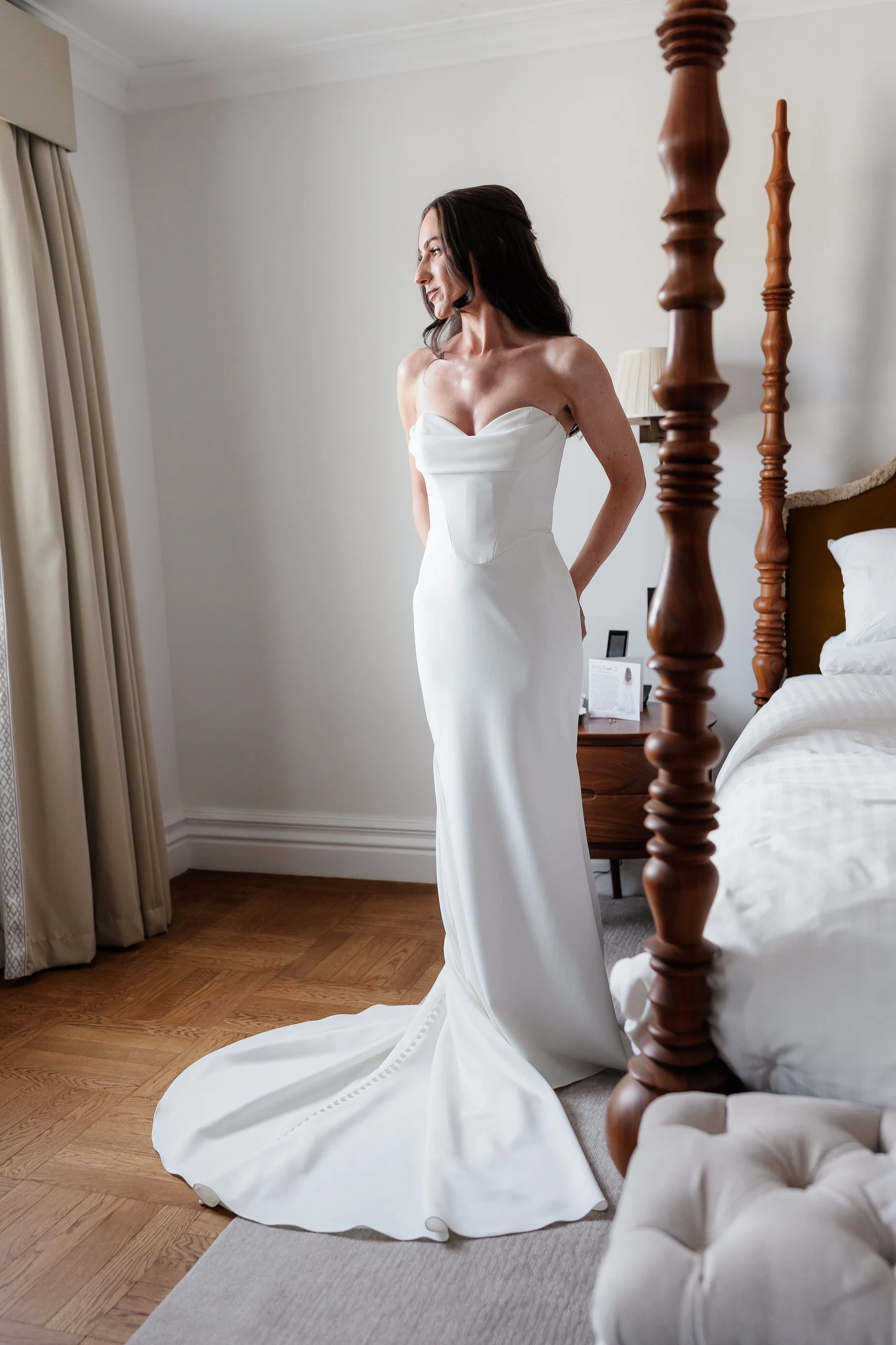 Zoe and Dan - Chelsea Town Hall -41.jpg