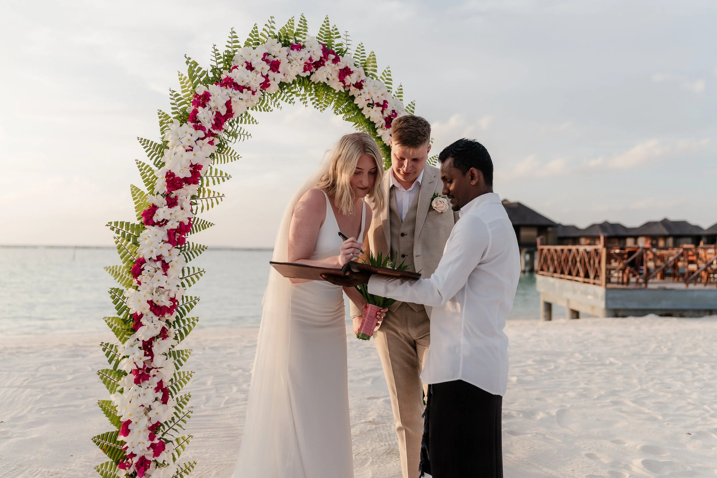 Amber and Euan's Elopement in Sun Siyam Iru Fushi Maldives-172.jpg