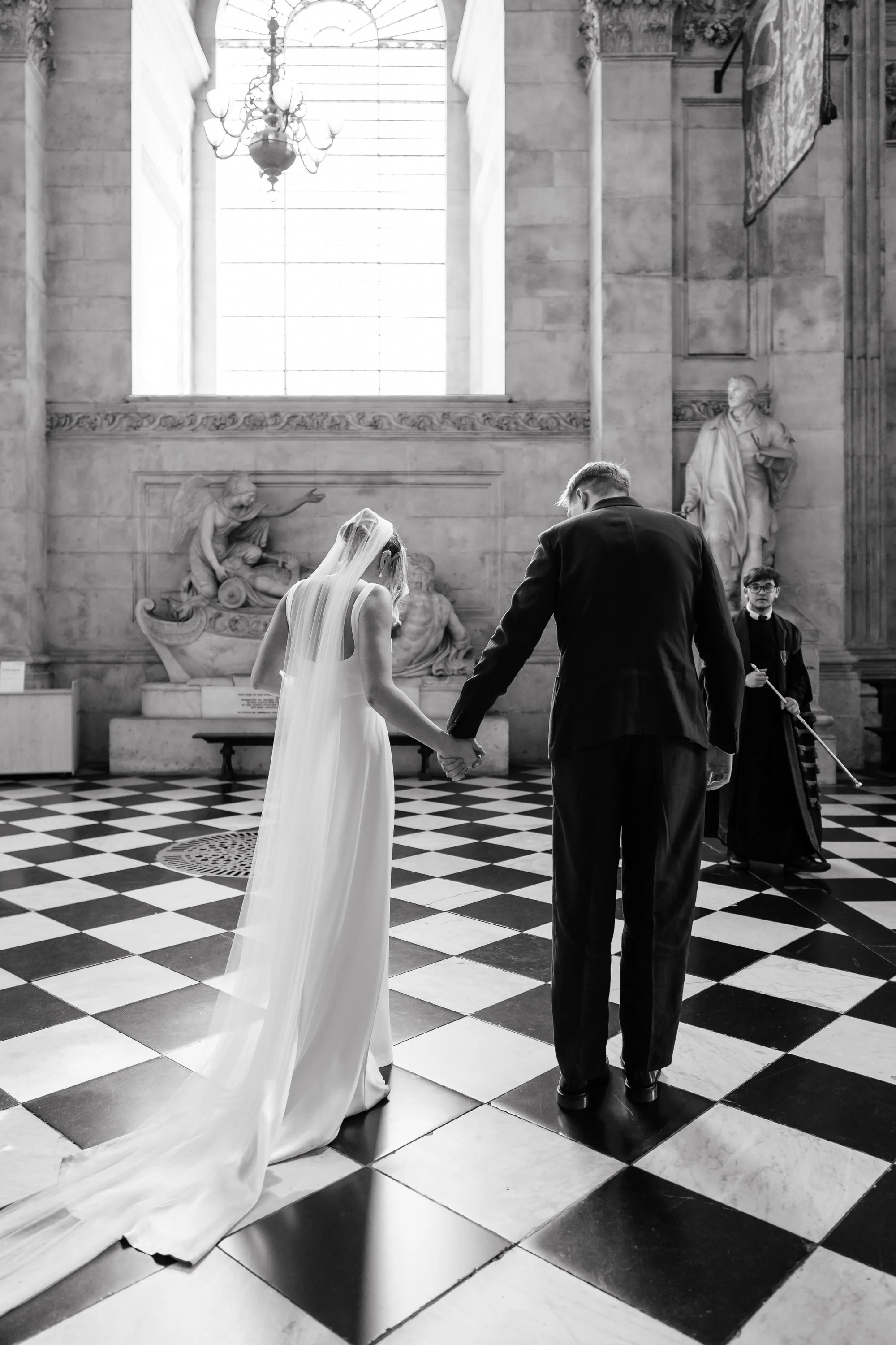 Jaz and Harry - St Pauls Cathedral -25-1.jpg