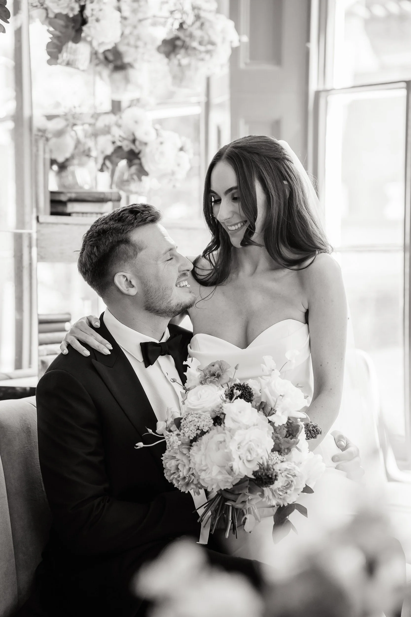 Zoe and Dan - Chelsea Town Hall -197.jpg