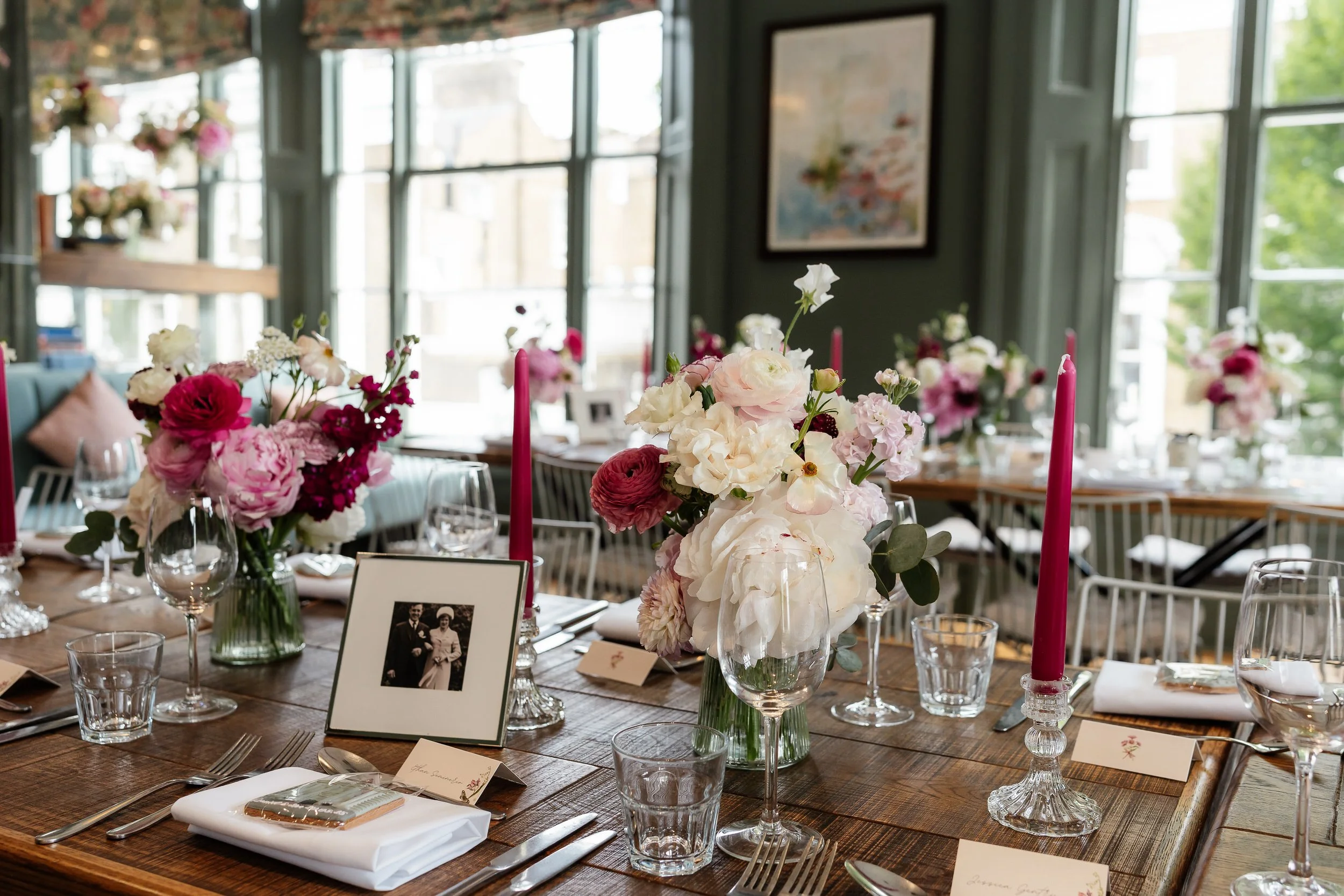 Zoe and Dan - Chelsea Town Hall -213.jpg