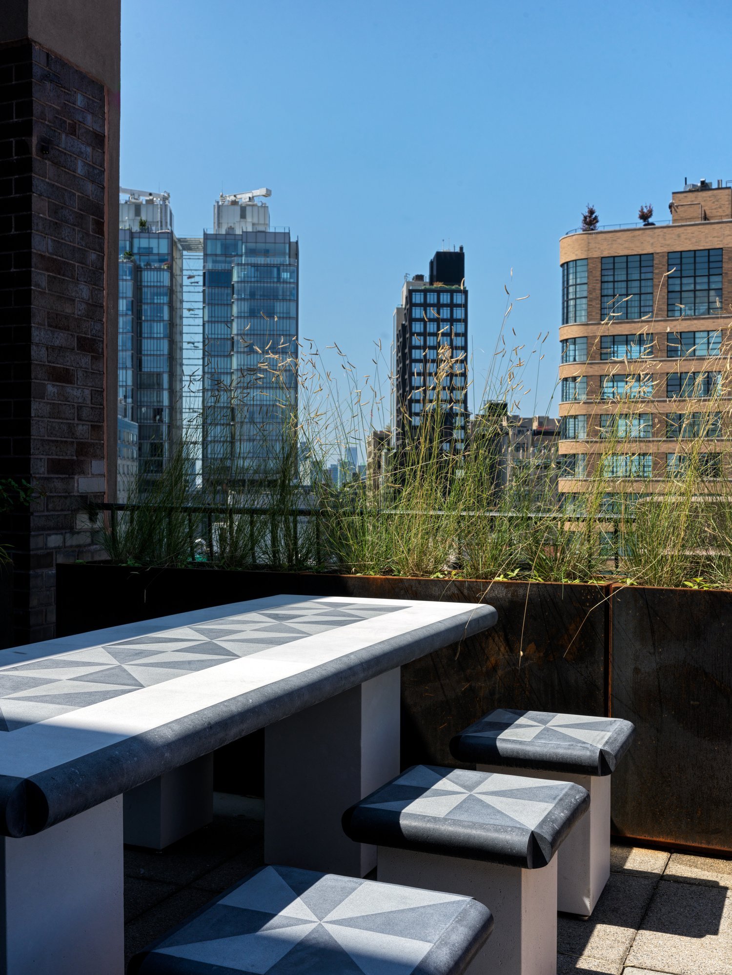 MANNER OUTDOOR DINING SET.jpg