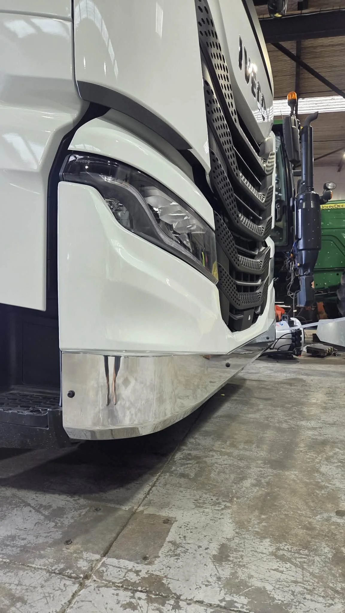 Truck bumper1.jpg