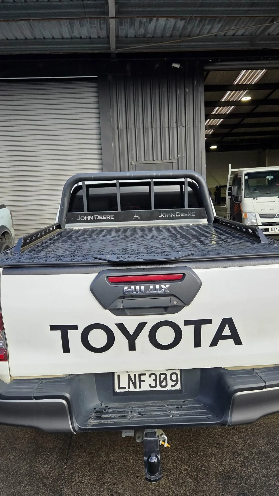 Toyota tray3.jpg