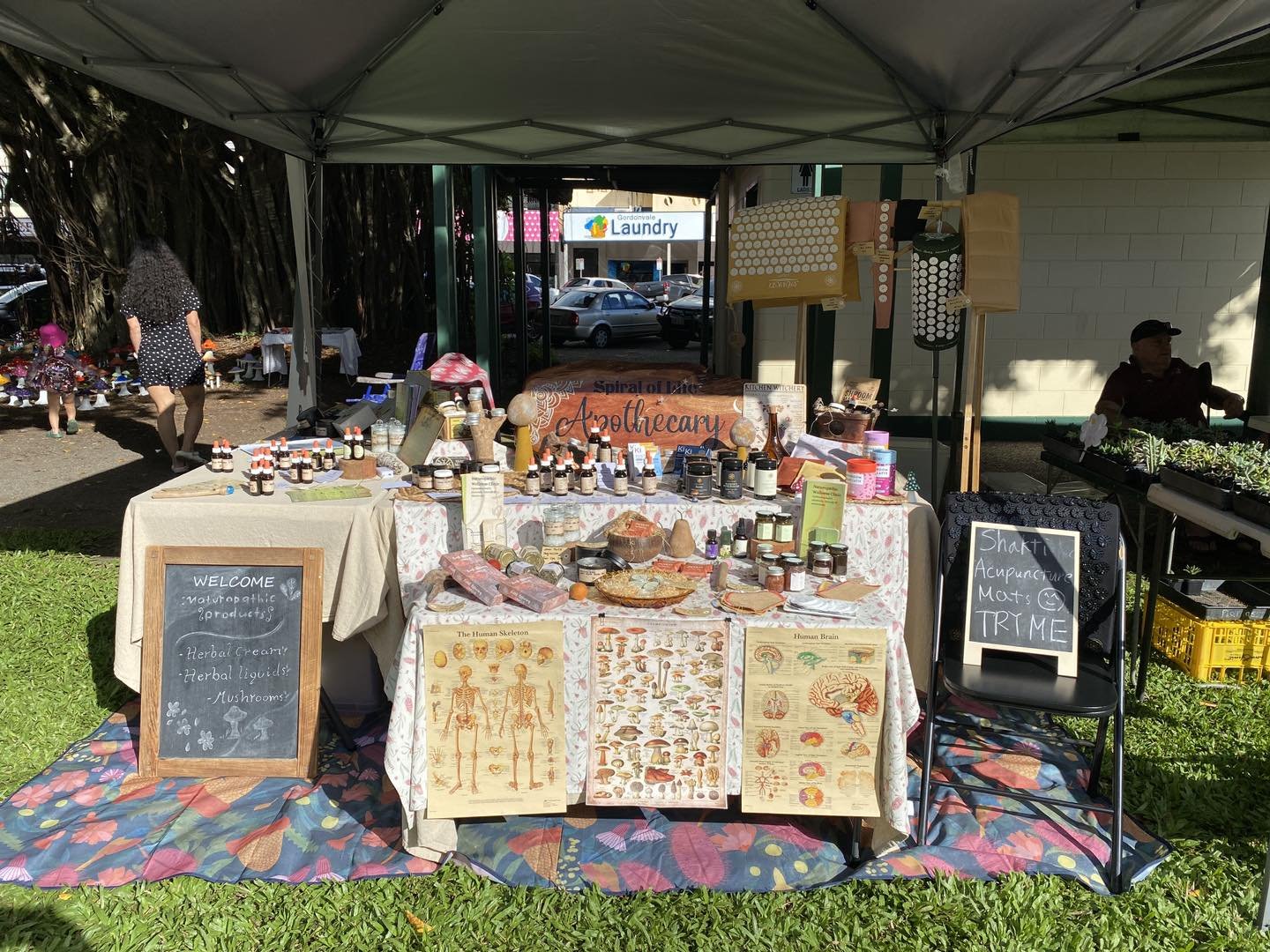 My very first Gordonvale Cottage Market! 

I was a little worried about the weather. 

Sun ☀️ cane out, so I am grateful because I was little concerned about setting gazebo 🙏

#balance #ikigai #HolisticHealth #naturopathmay #motivation #passion #con