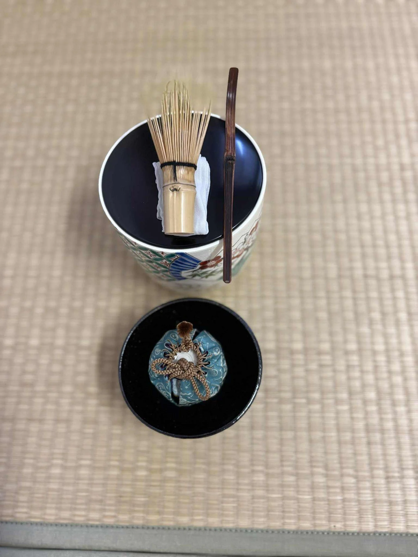 🌱 Spring renewal.

🍵 Tea ceremony &amp; aikido practice.

🧄 Simple fermented foods, garlic &amp; onion, prepared with tradition.

All of these are 糧になる (Kate ni naru) nourishment for the soul.

Centering myself, embracing resilience, aging with gr