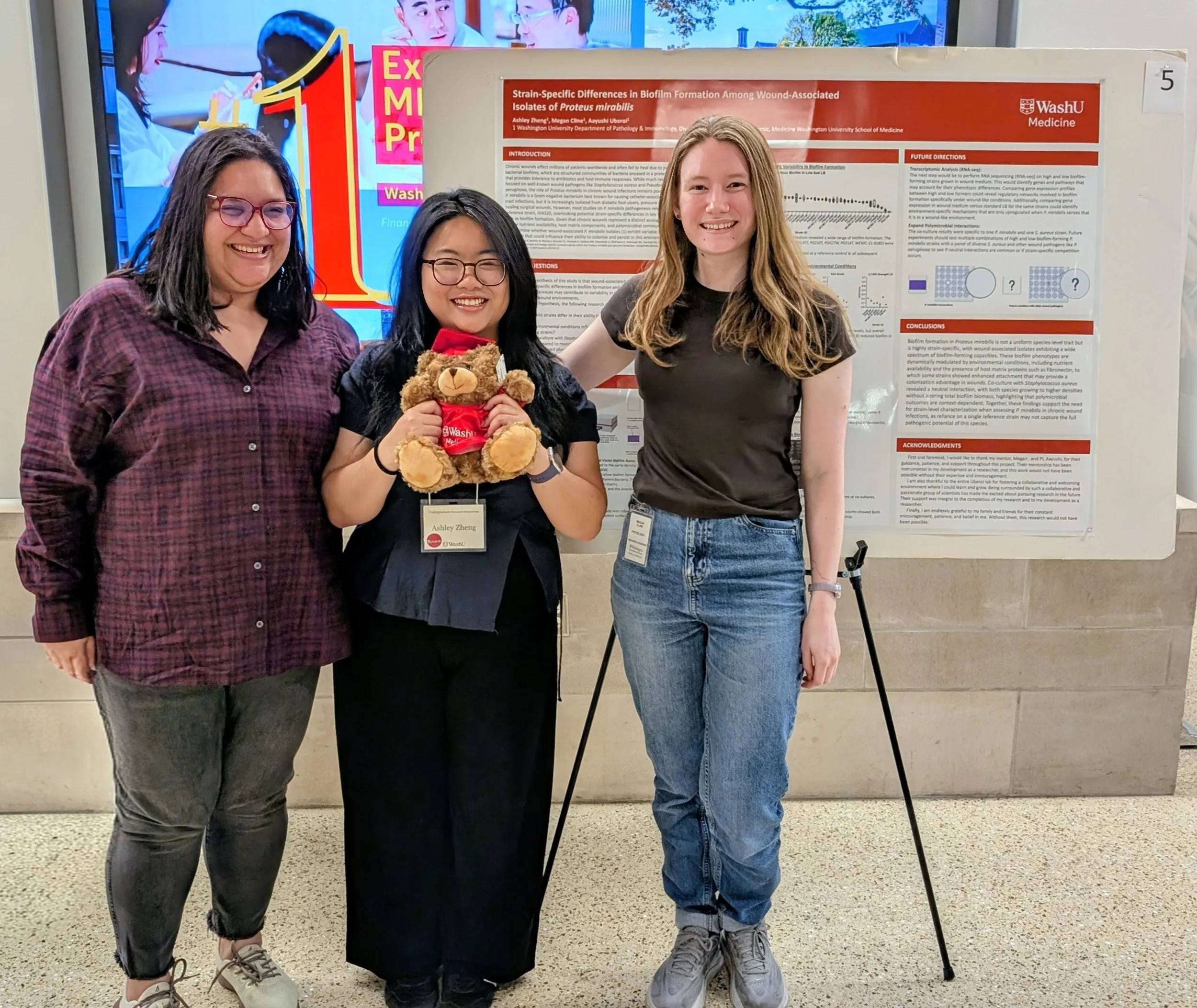April 17, 2026: Ashley presented her honors thesis work at the WashU undergraduate research symposium