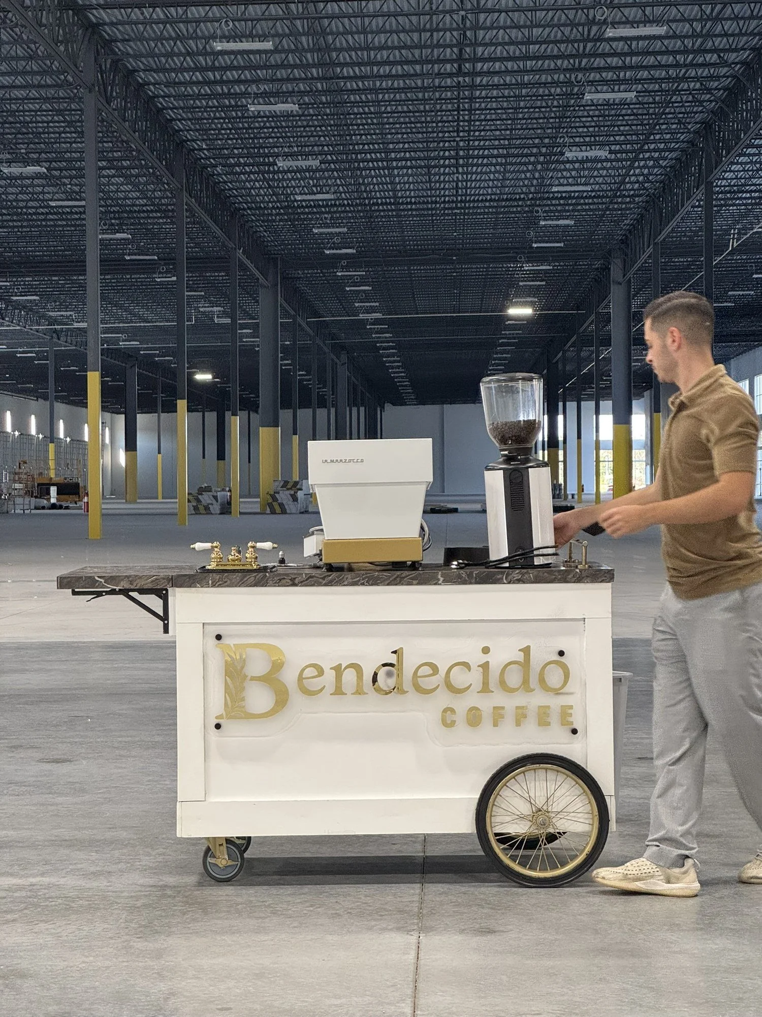 Bendecido Coffee espresso cart at an event in Florida