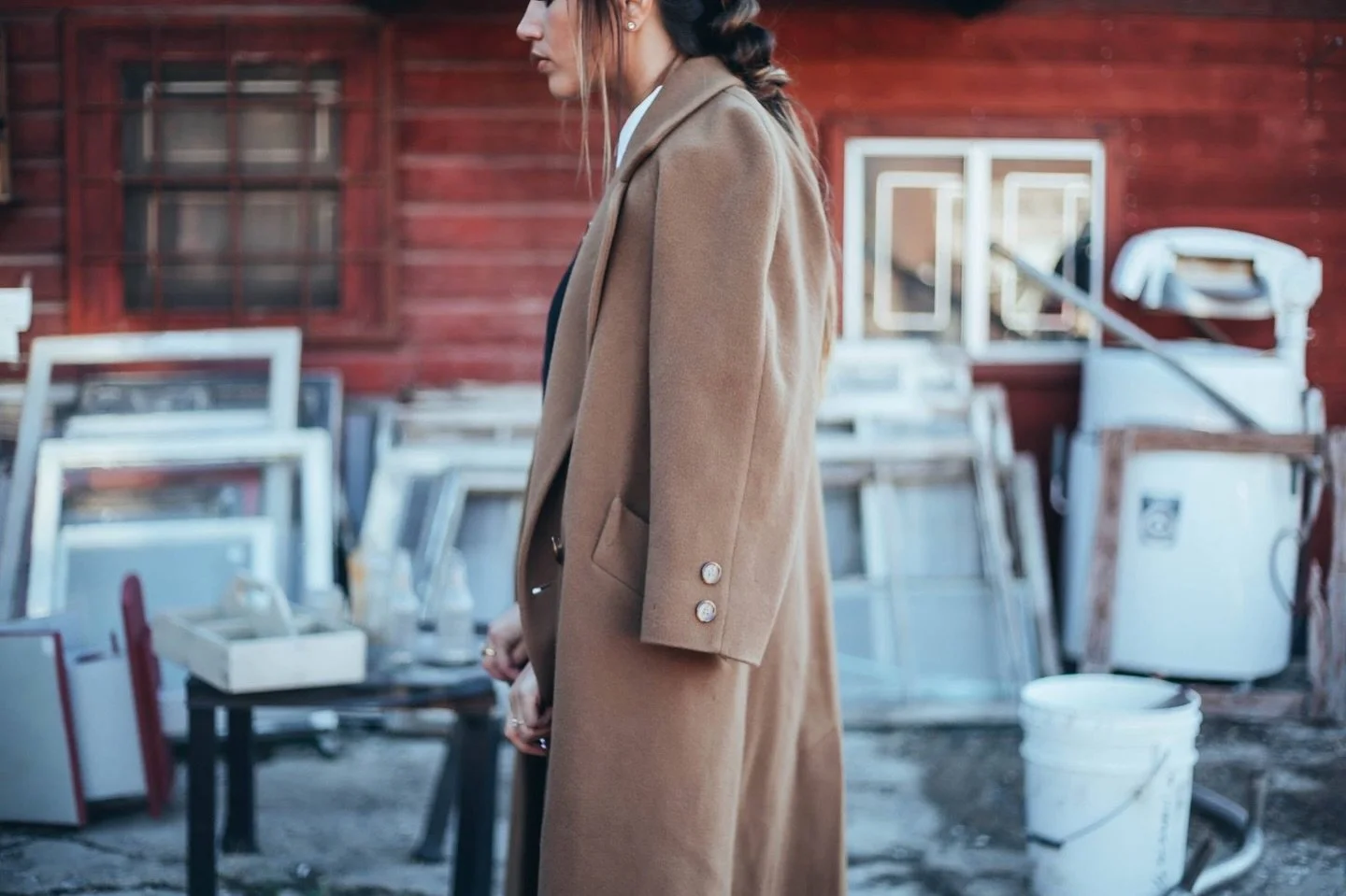 10 years ago I started freelancing as a stylist. Fashion has always been my love language and I&rsquo;m thankful I get to share that with those who are willing to listen. 🥹 Photographer: @pennalicia