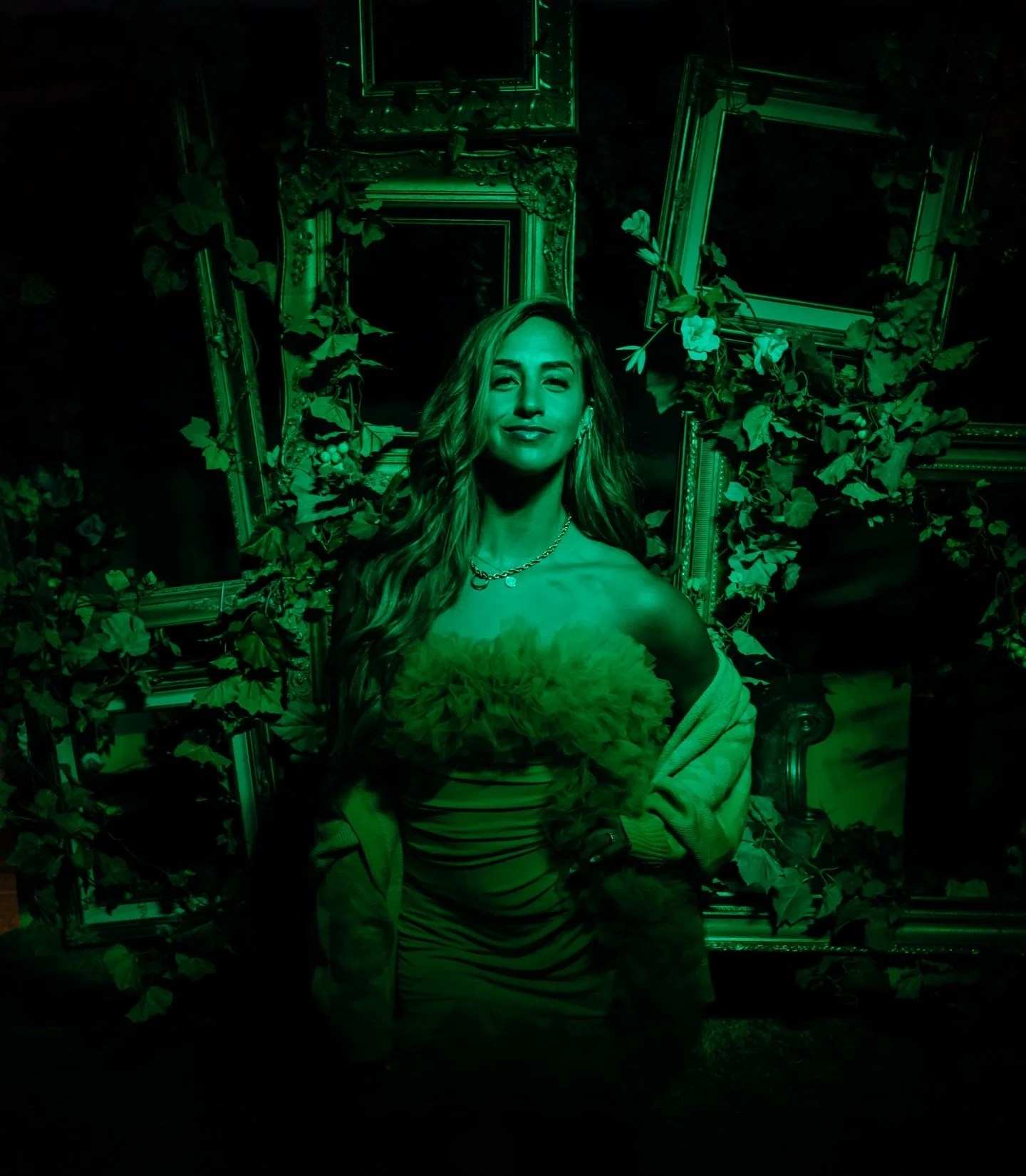 It&rsquo;s giving w i c k e d ✨

Photographer: @georgengatuvai 
Model: @thetiabeestokes 
Stylist: @lobeynii 
Producer/Assist: @madisonpope.creative 
Location: @dreamscapesslc @utahartsalliance