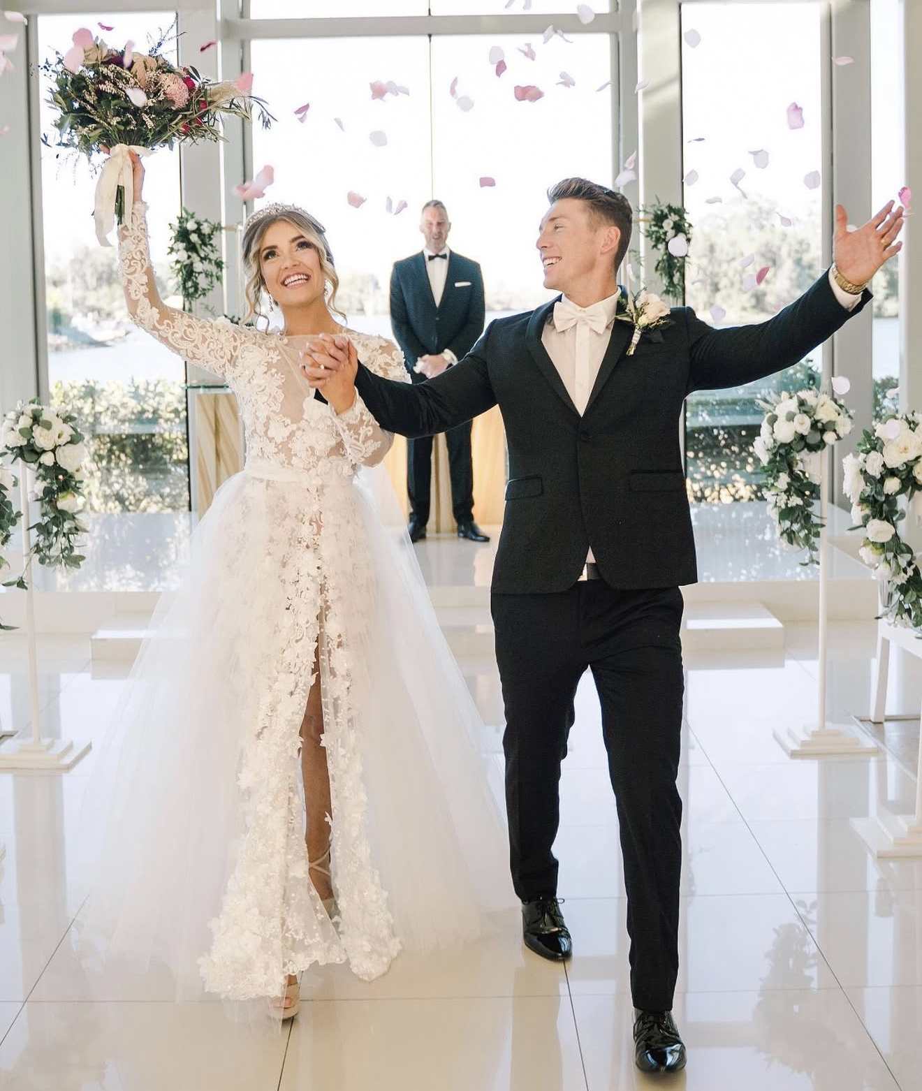 ROBERT SIMMONS CELEBRANT