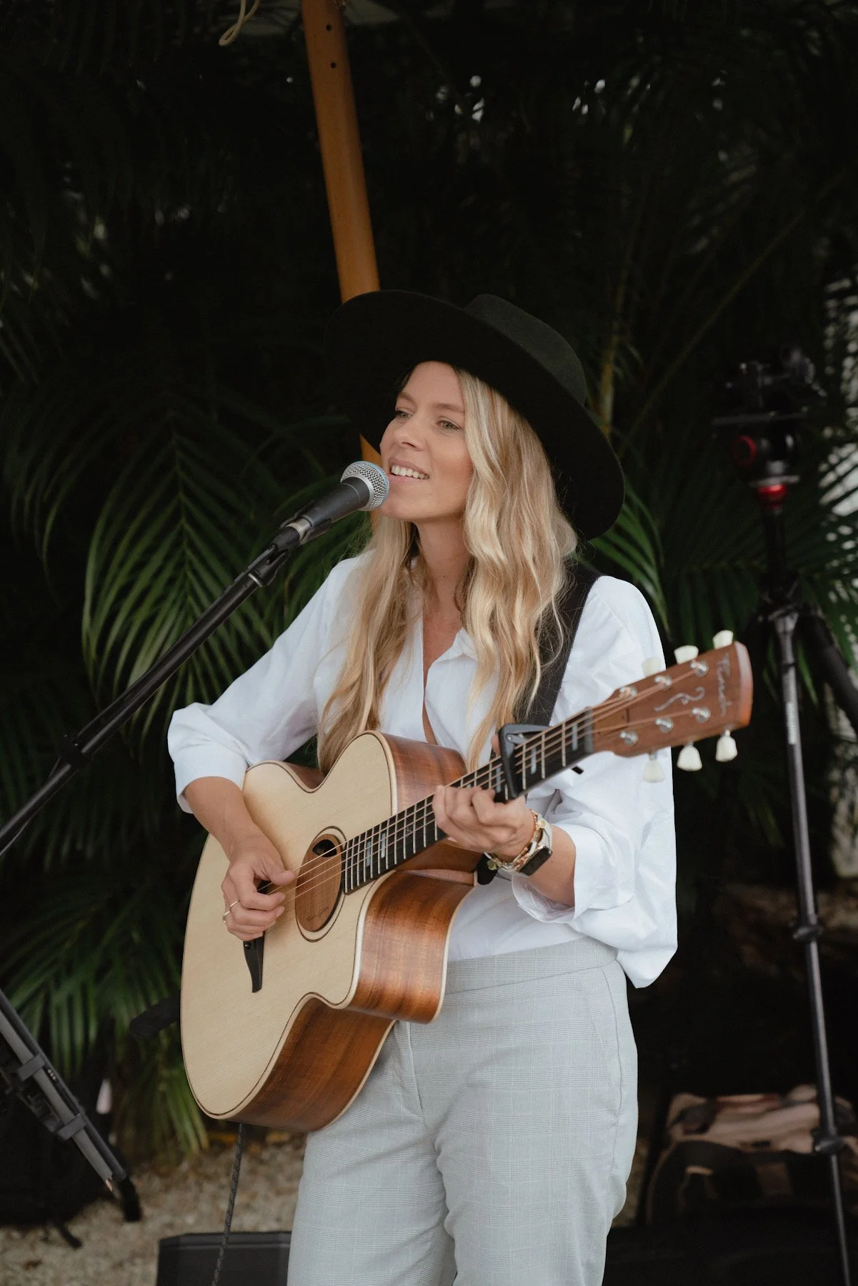 Sarah Archer Weddings music 3.jpeg